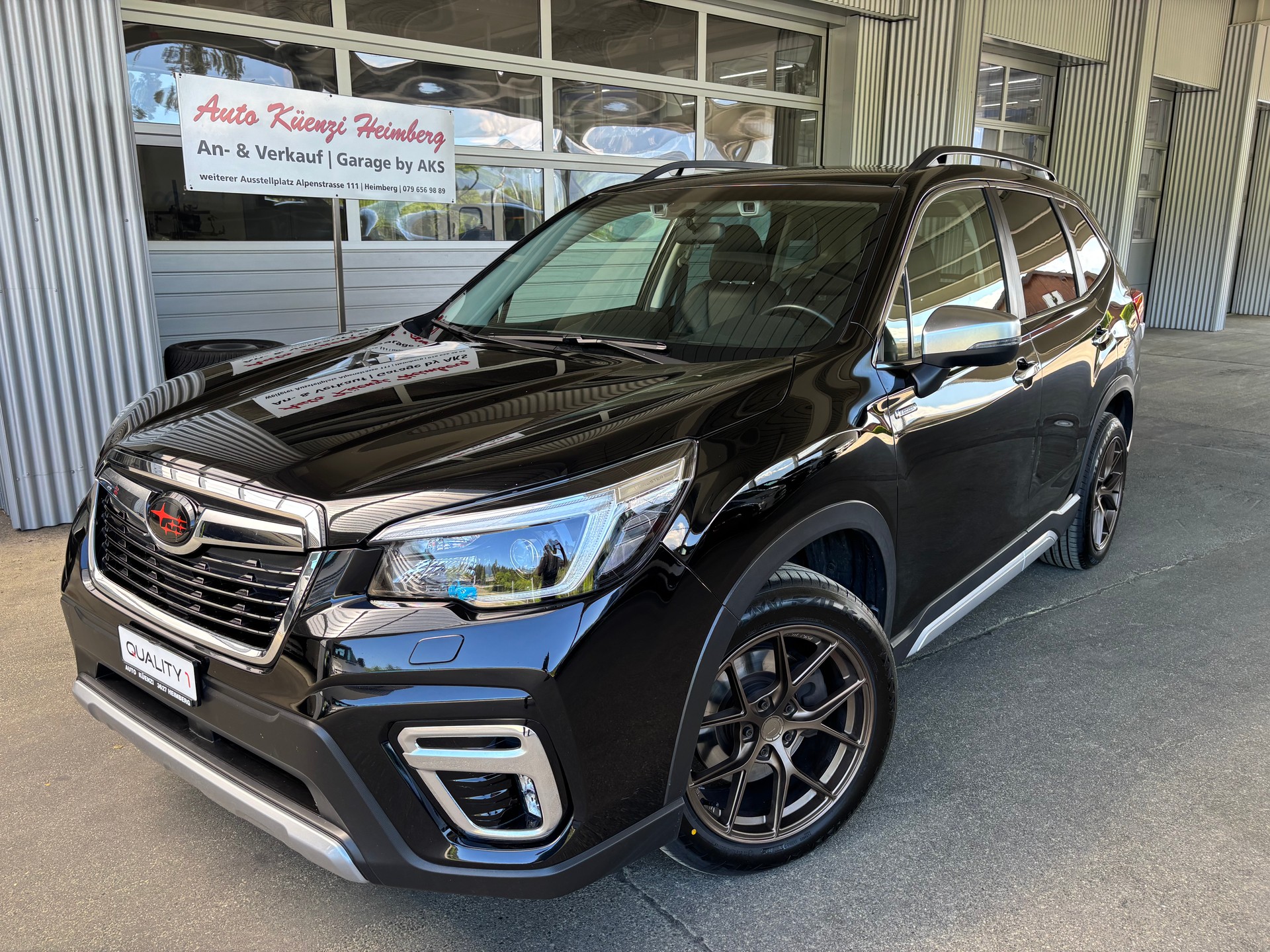 SUBARU Forester 2.0i e-Boxer Luxury Lineartronic