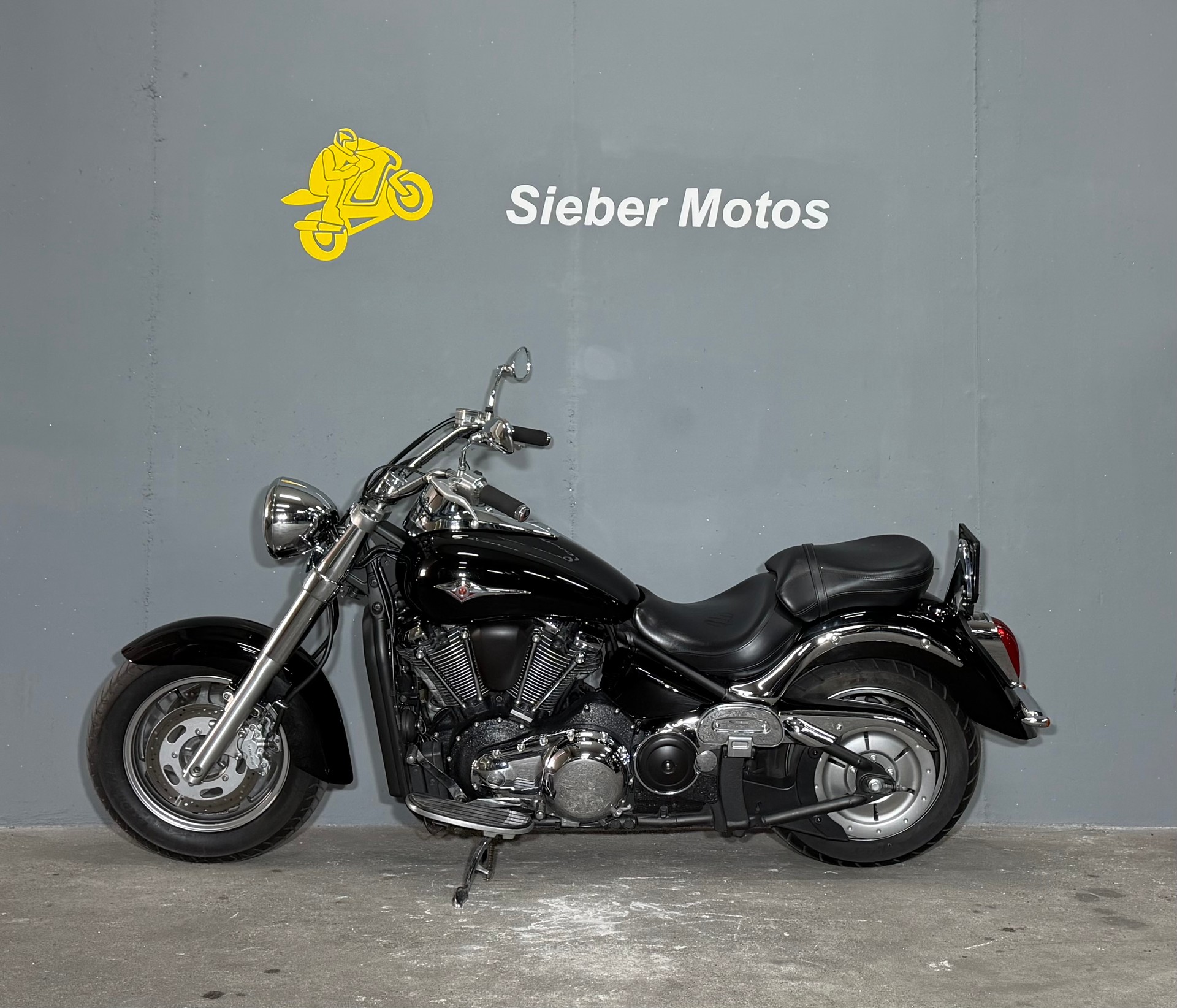 KAWASAKI VN 2000 Classic-image-2