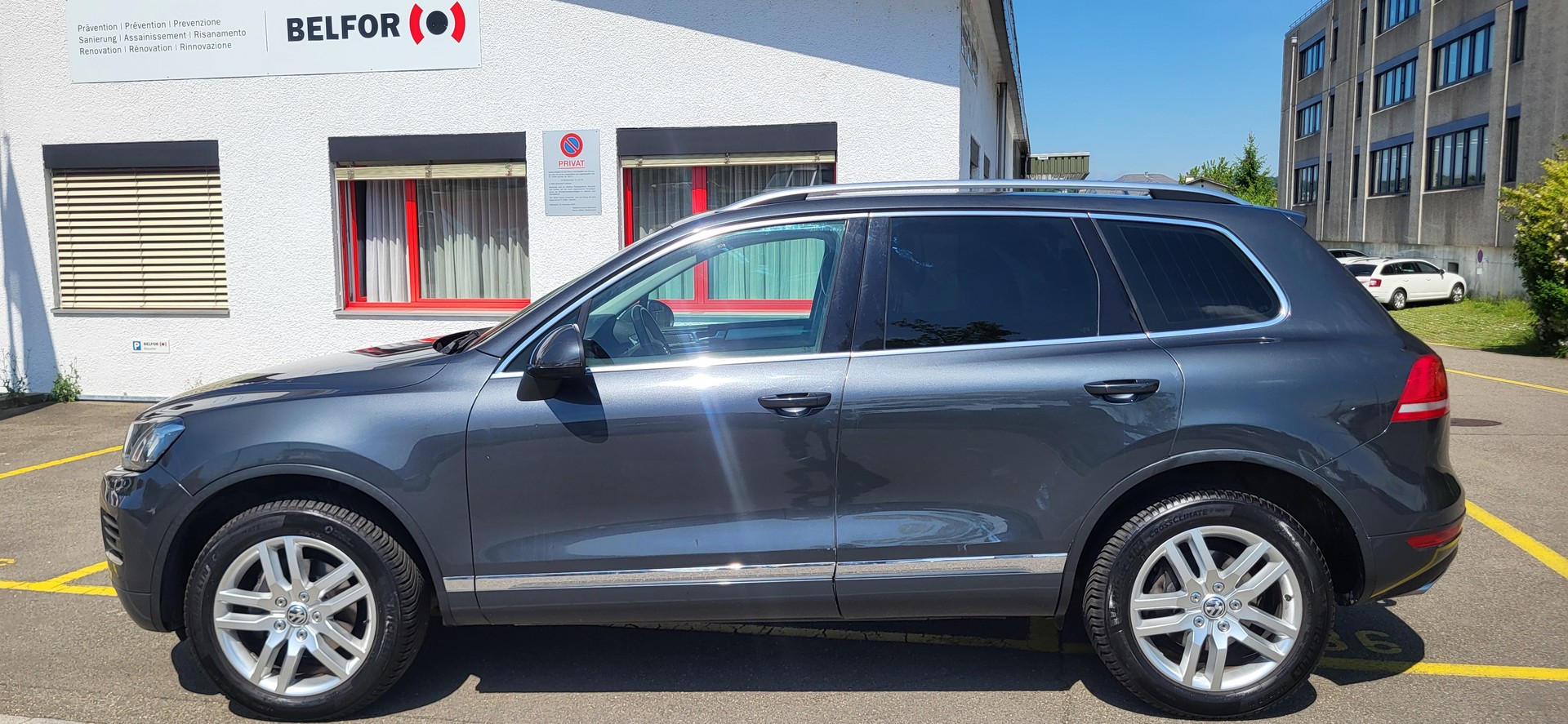 VW Touareg 3.0 TDI BMT Value Tiptronic-image-5