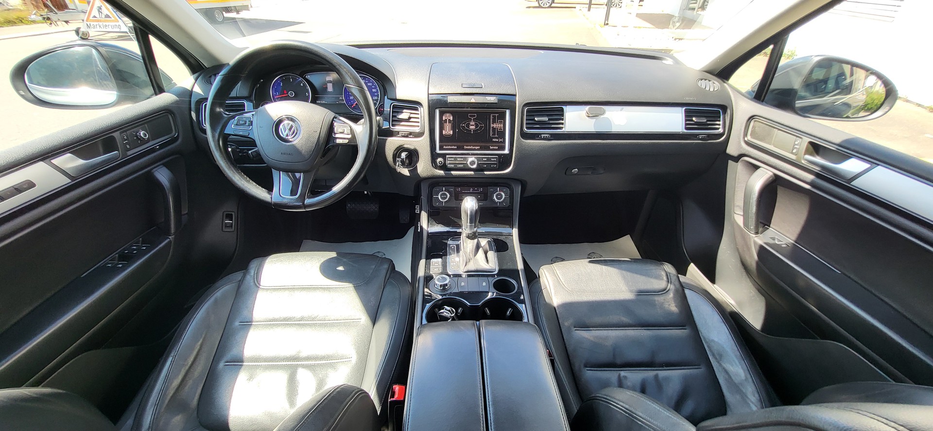 VW Touareg 3.0 TDI BMT Value Tiptronic-image-4