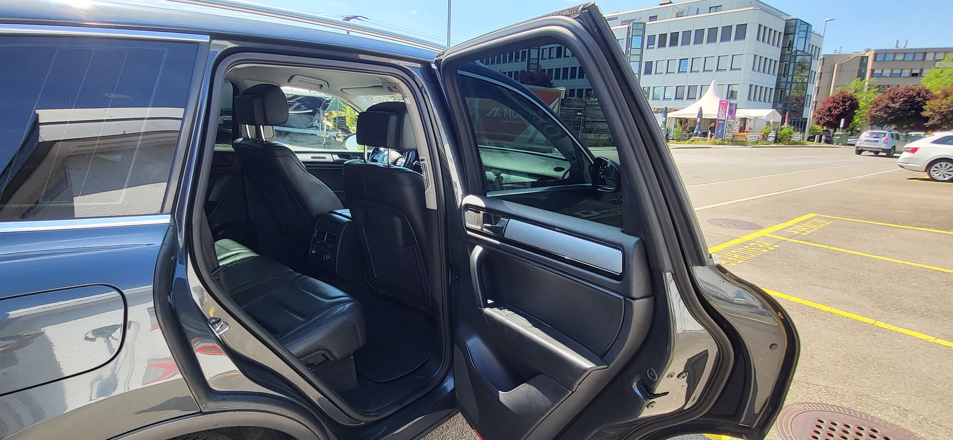 VW Touareg 3.0 TDI BMT Value Tiptronic-image-10