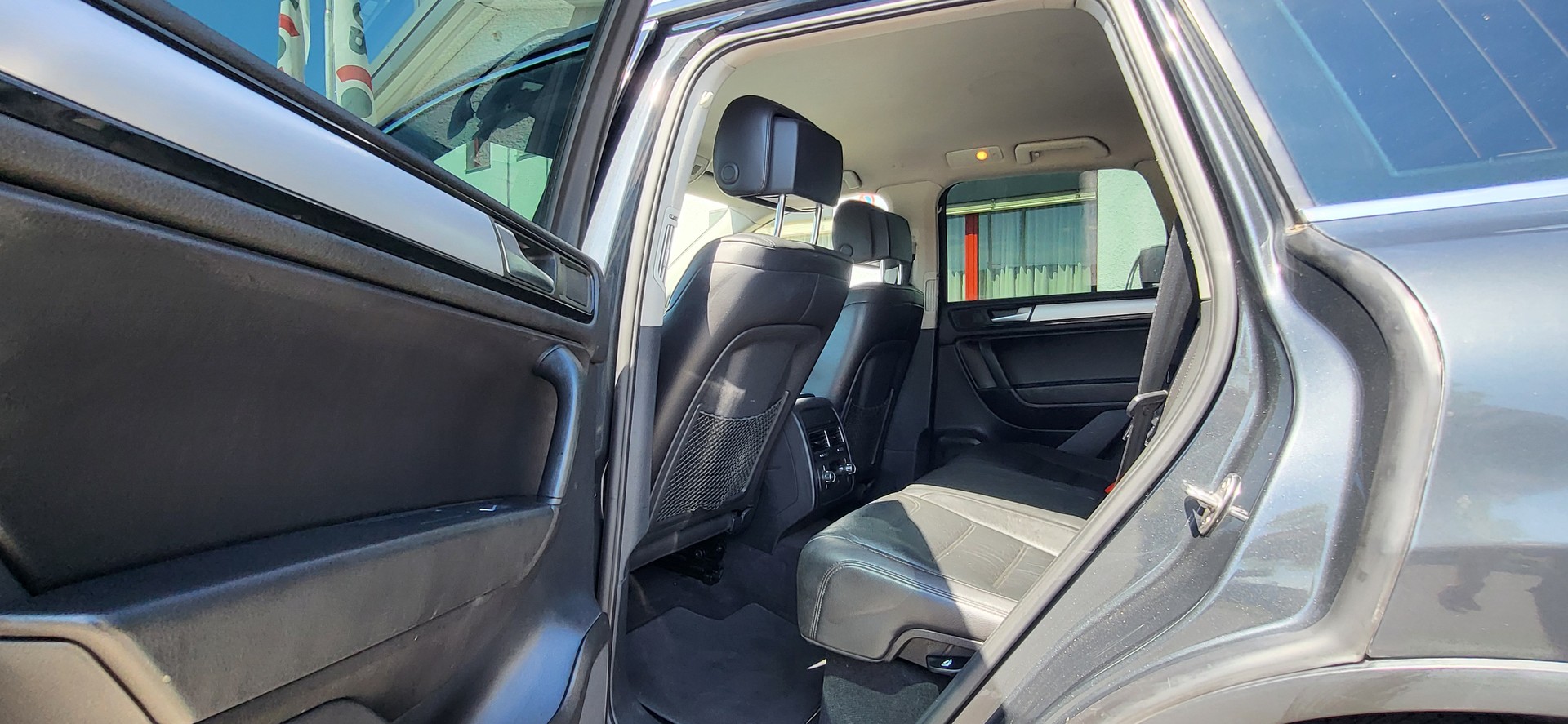 VW Touareg 3.0 TDI BMT Value Tiptronic-image-7