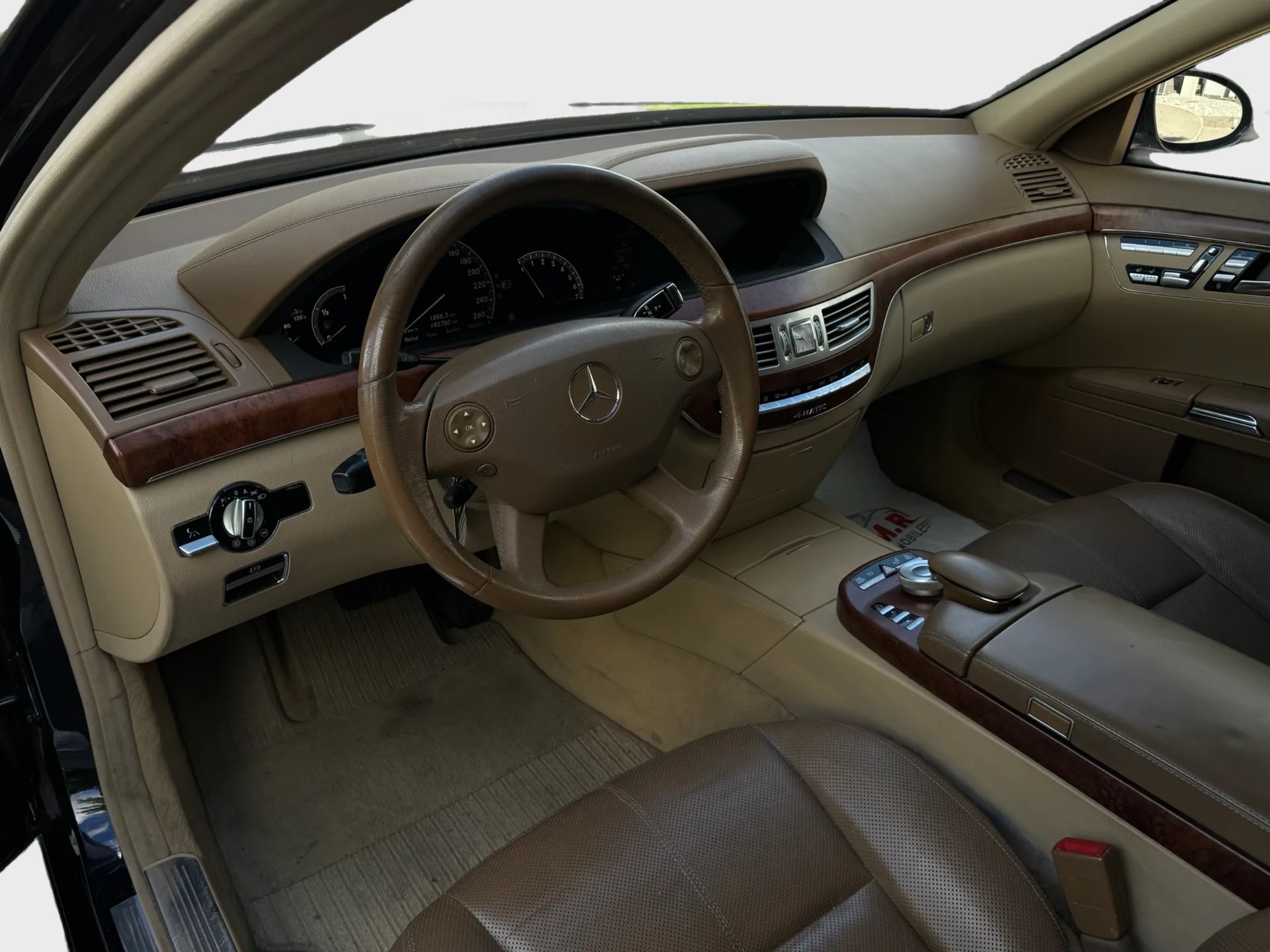 MERCEDES-BENZ S 500 L 4Matic 7G-Tronic-image-6