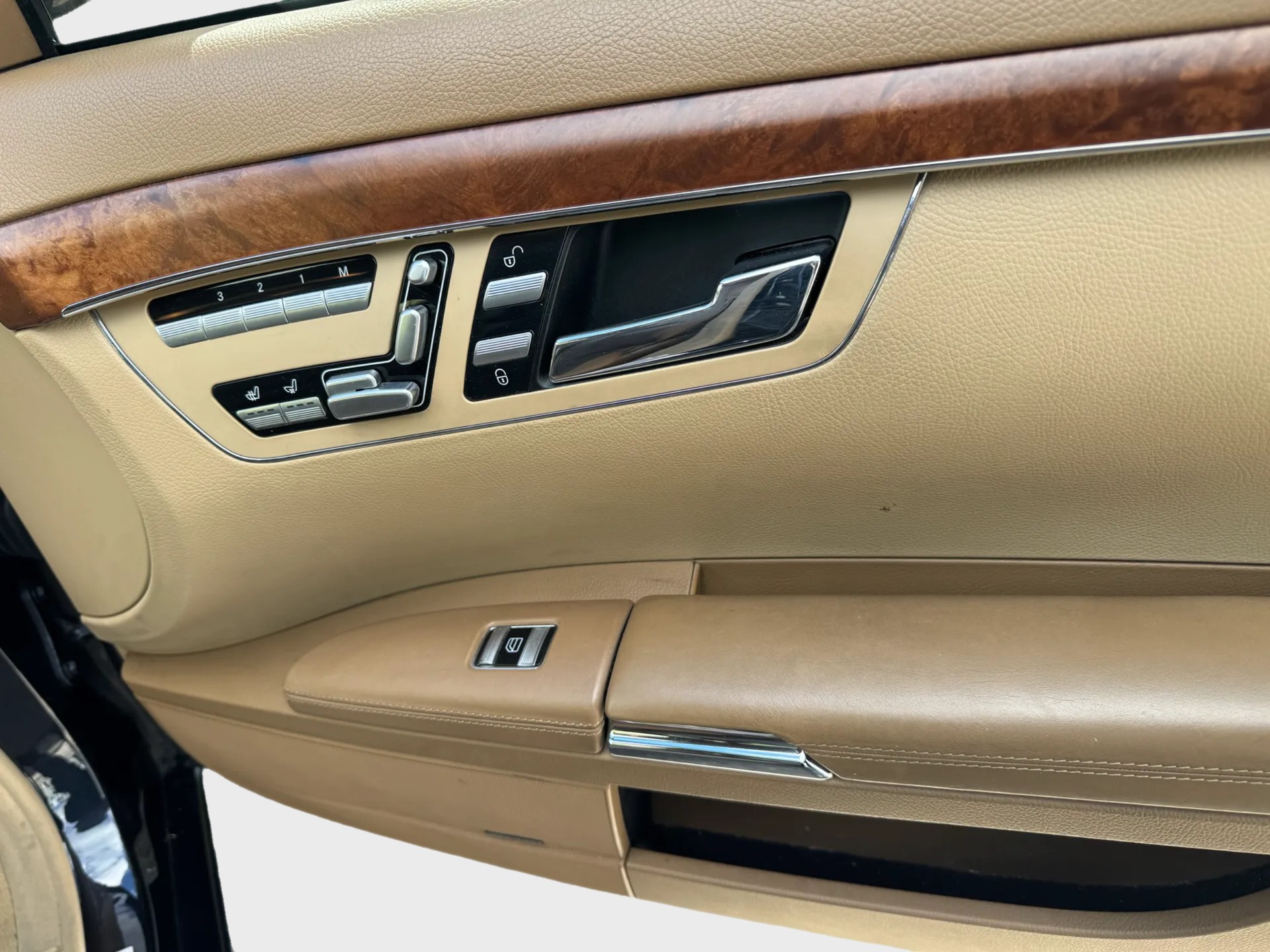 MERCEDES-BENZ S 500 L 4Matic 7G-Tronic-image-20