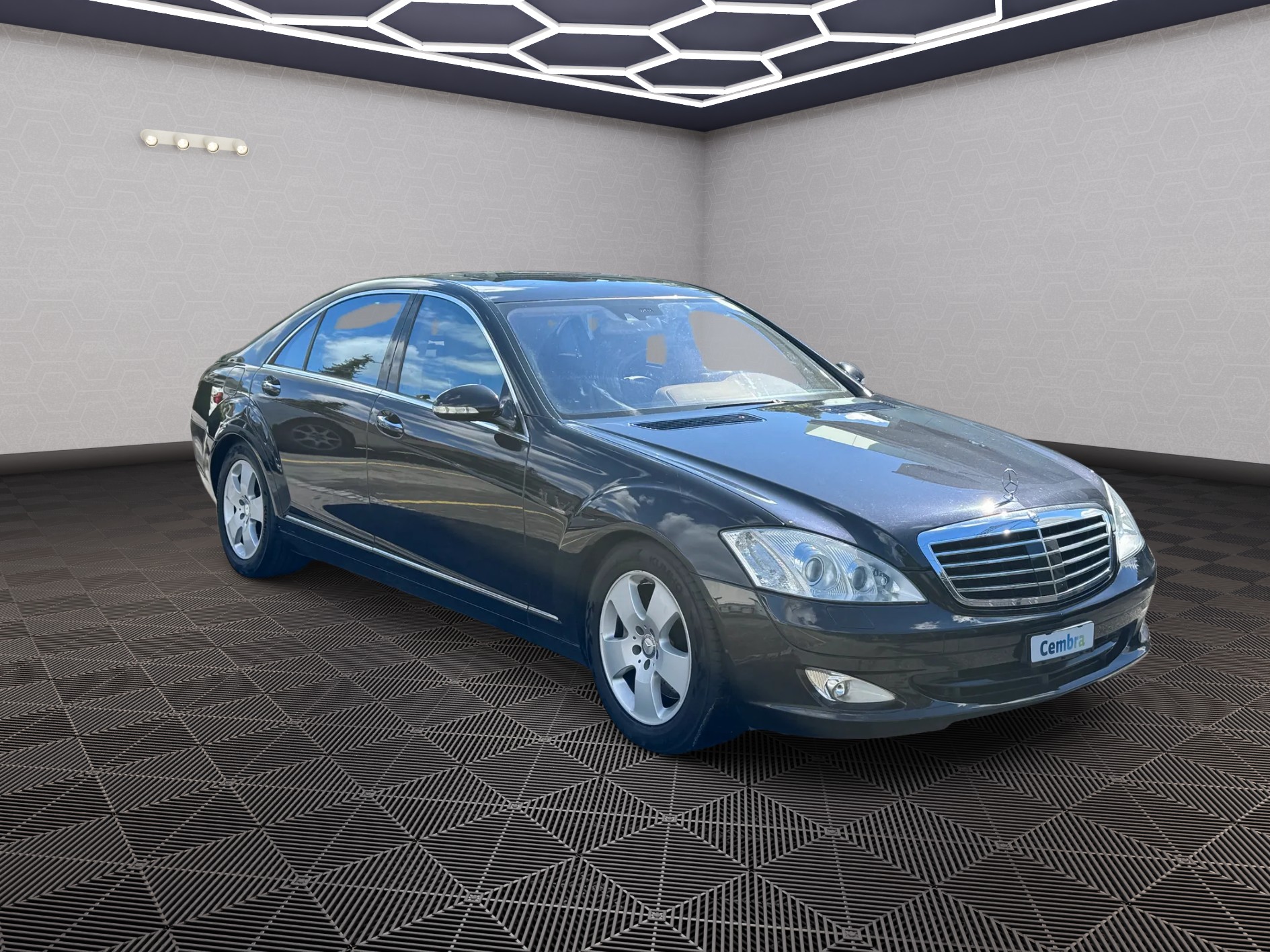 MERCEDES-BENZ S 500 L 4Matic 7G-Tronic-showroom-element-2