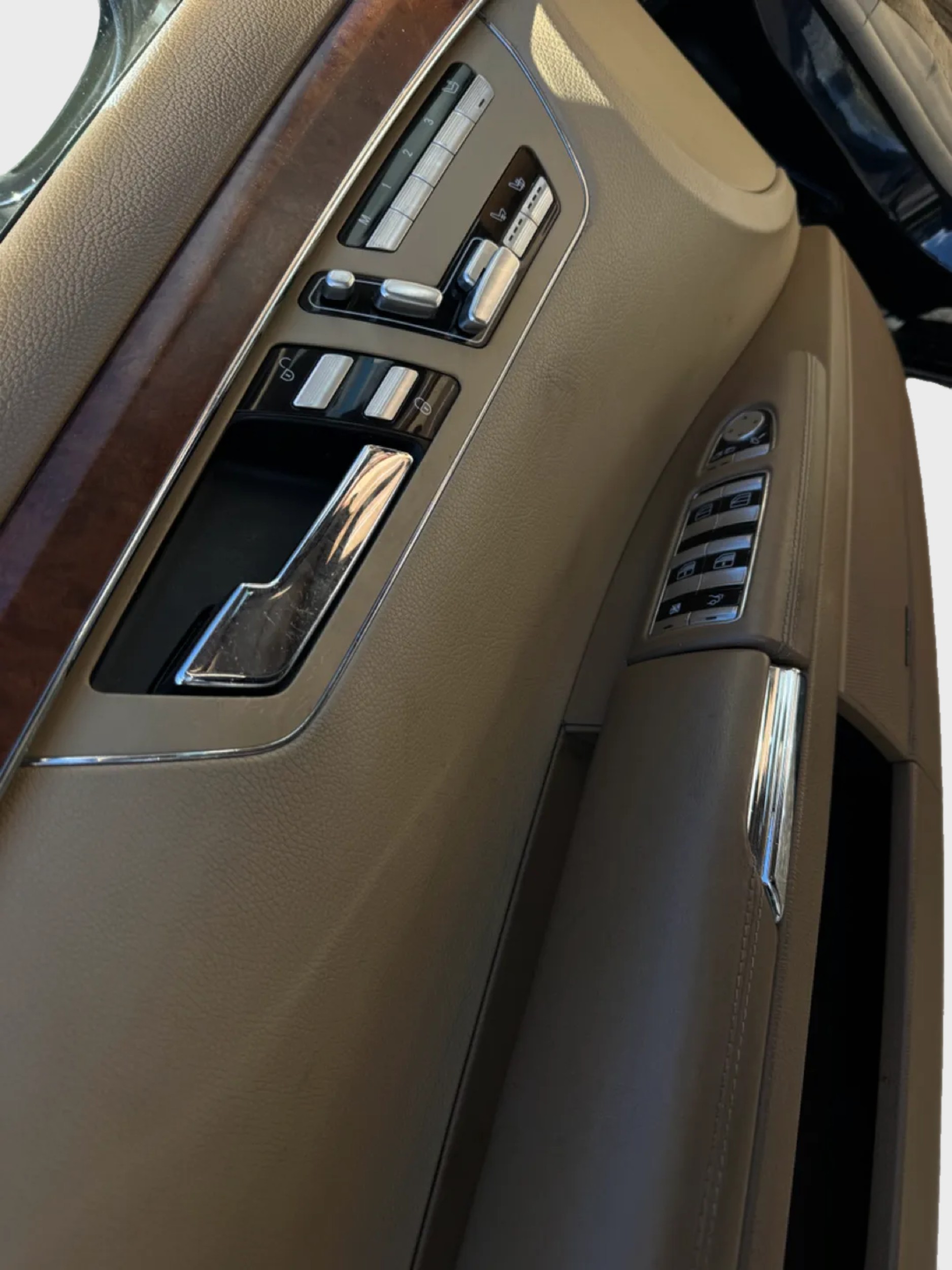 MERCEDES-BENZ S 500 L 4Matic 7G-Tronic-image-23