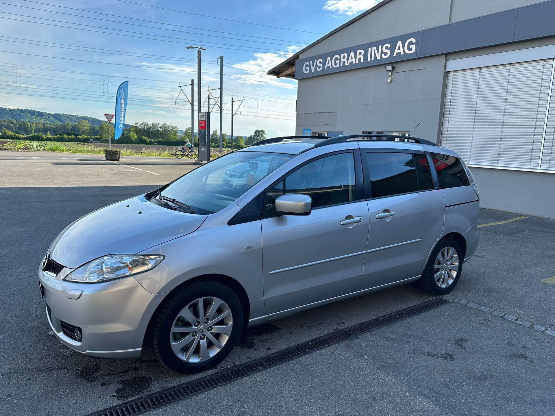 MAZDA 5 2.0d 16V Confort-image-2