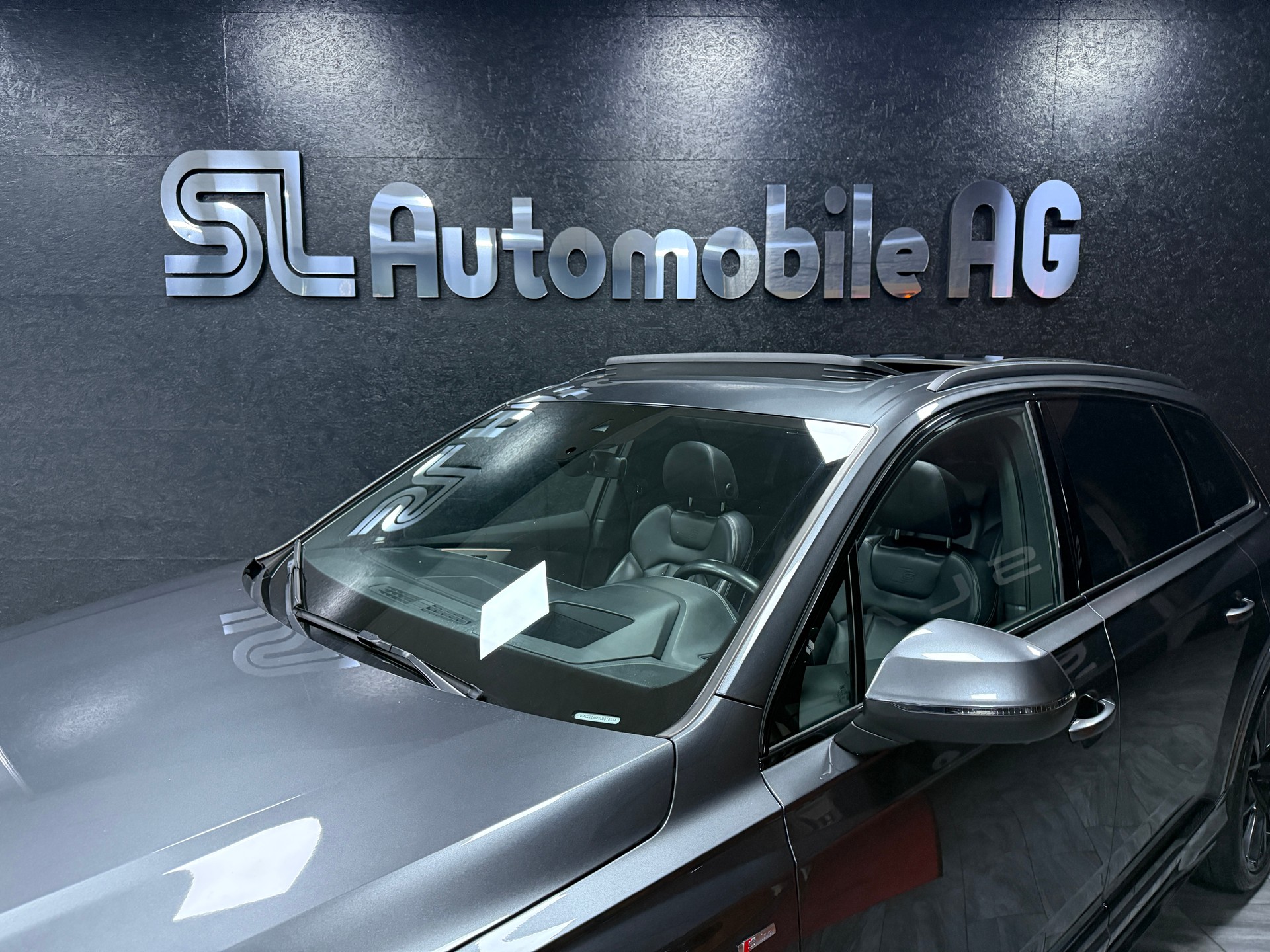 AUDI Q7 50 TDI quattro S Line tiptronic / CH Fahrzeug / 7 Sitz / Vollausstattung / Leasing ab 499.--showroom-element-2