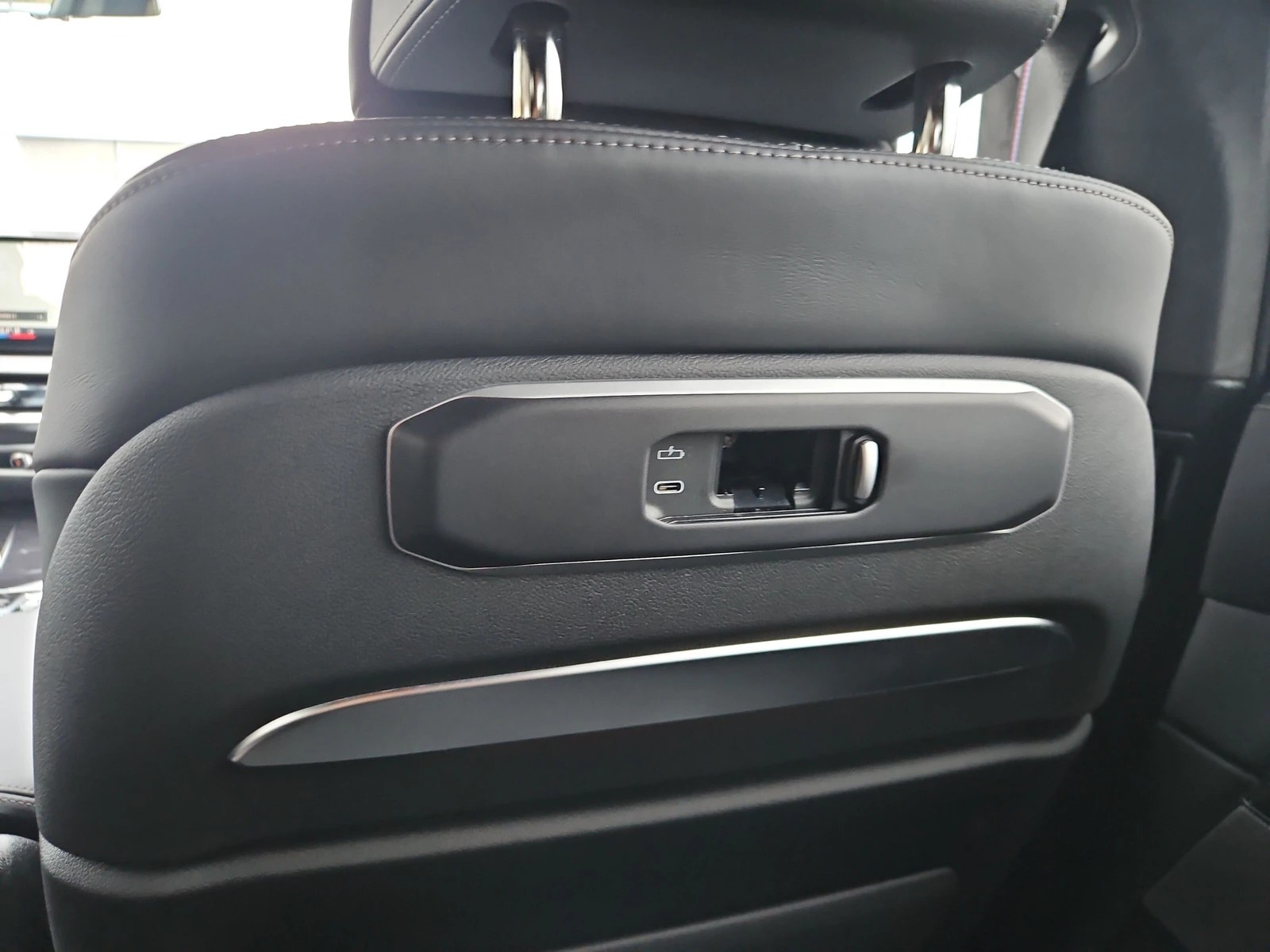 BMW X7 xDrive 48V 40d M Sport Pro Steptronic-image-20