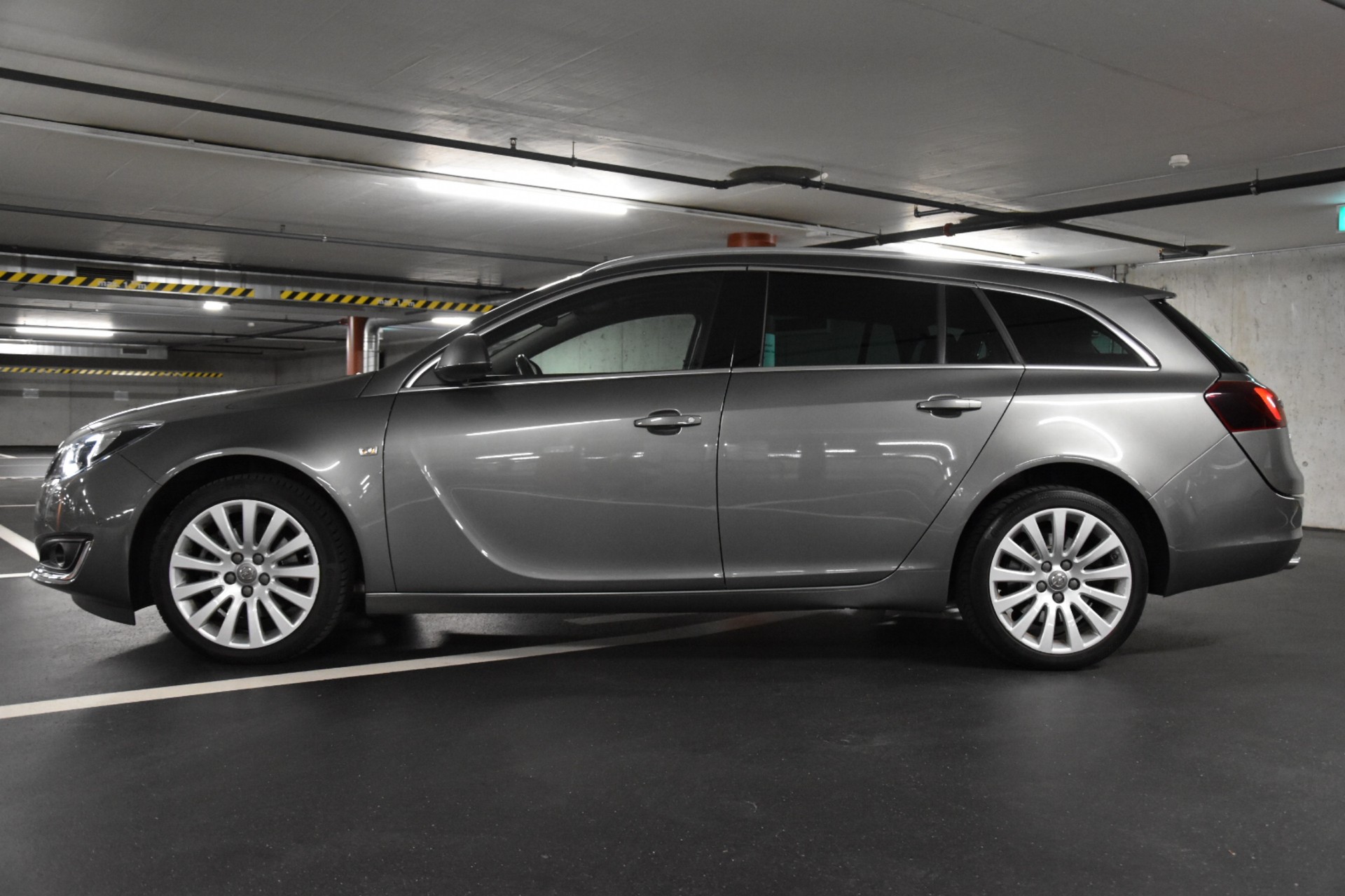 OPEL Insignia Sports Tourer 2.0 CDTI Cosmo 4WD Aut.-showroom-element-3