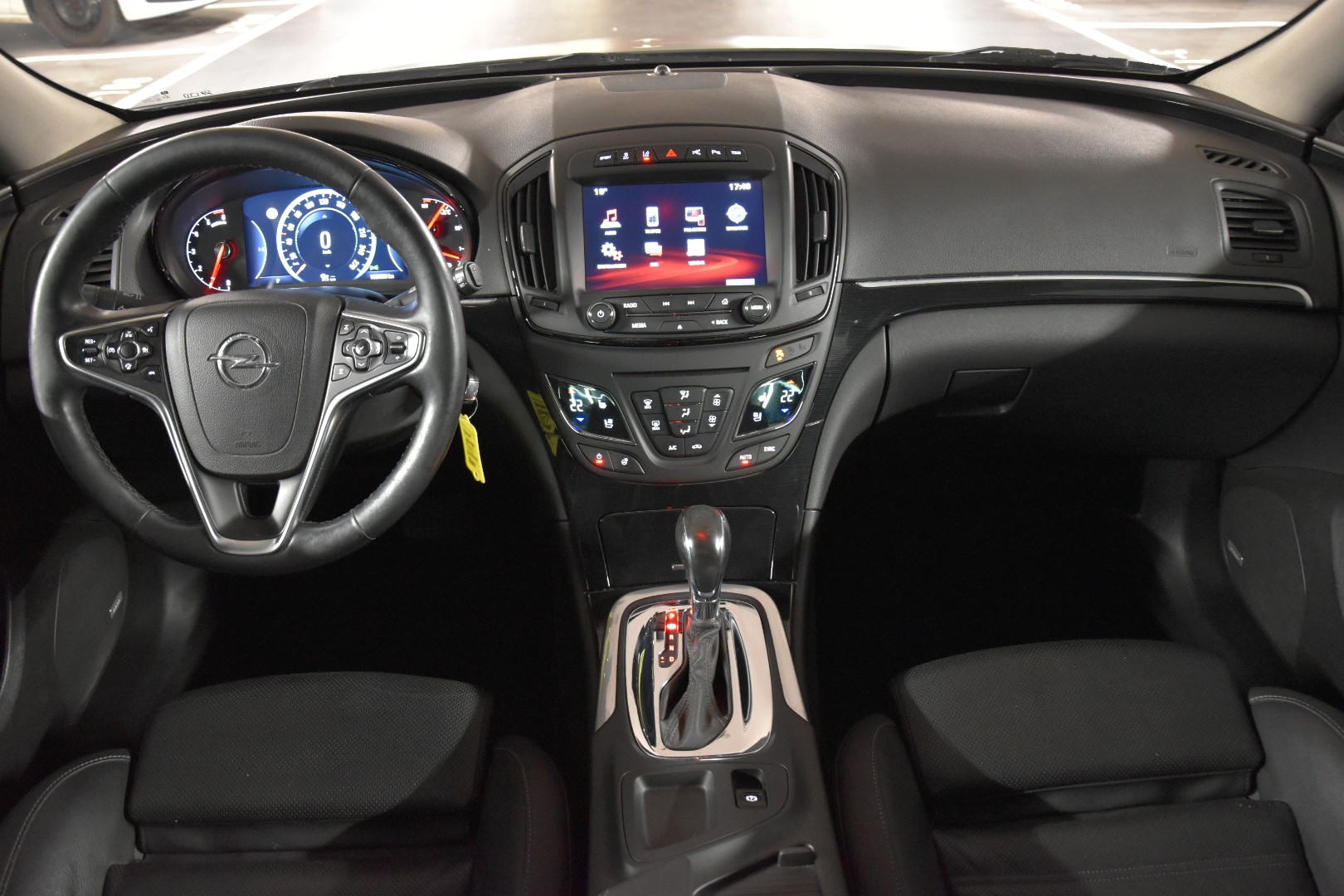 OPEL Insignia Sports Tourer 2.0 CDTI Cosmo 4WD Aut.-image-9