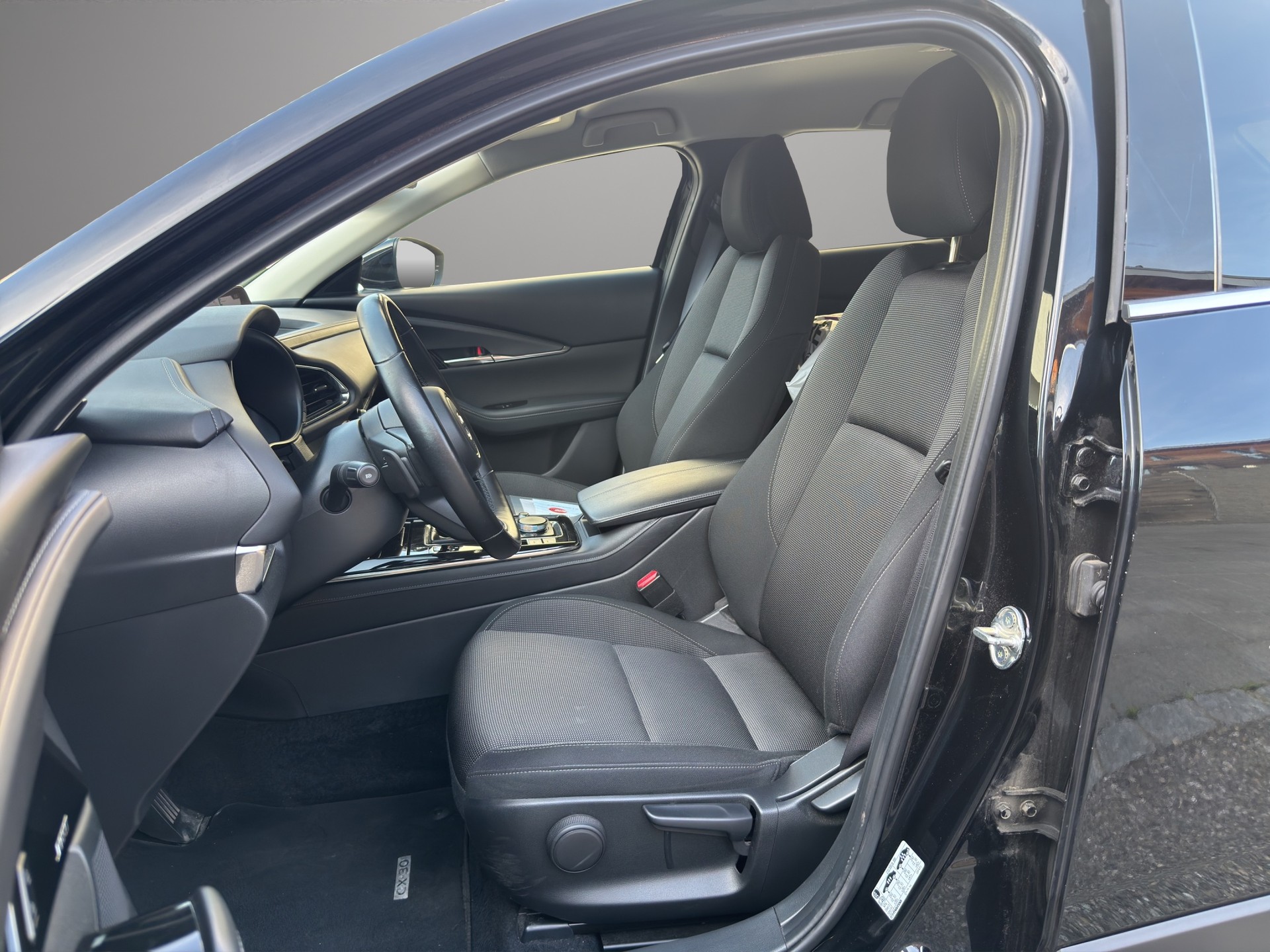 MAZDA CX-30 SKYACTIV-X 186 M Hybrid AWD Revolution Automat-image-8