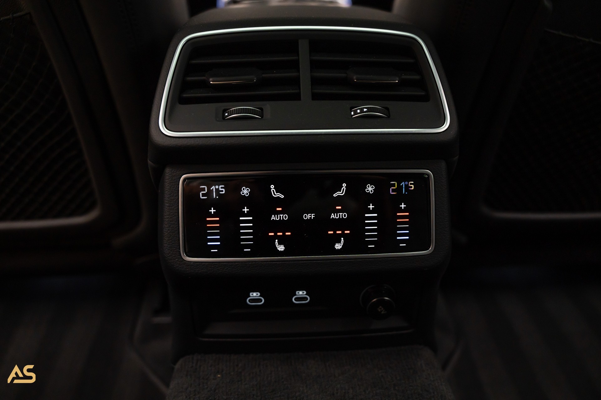 AUDI RS6 Avant 4.0 TFSI V8 Quattro *NARDO* KERAMIK | PANO | HEAD-UP | SOFT-CLOSE | WERKSGARANTIE | 305 km/h-image-13