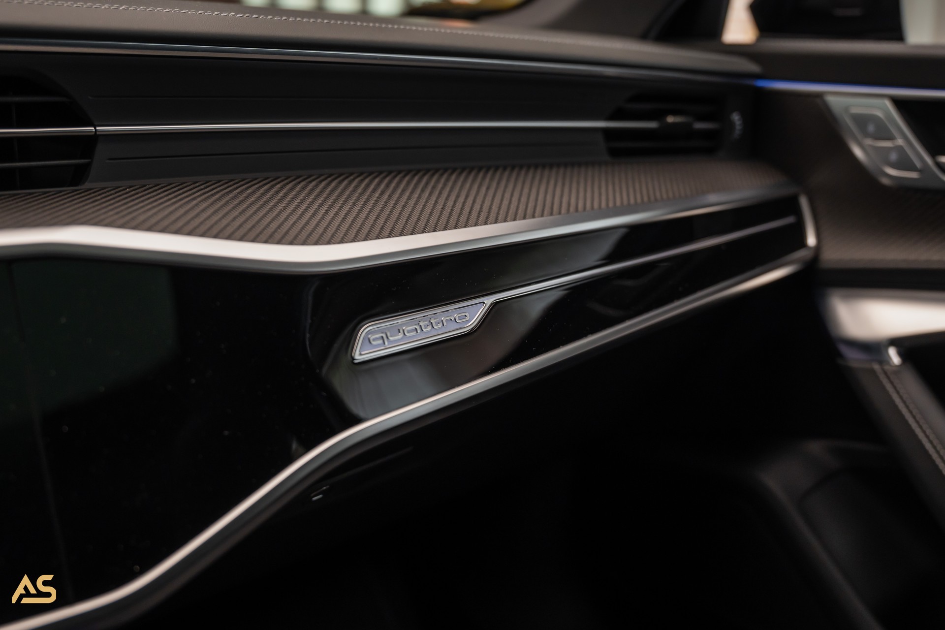 AUDI RS6 Avant 4.0 TFSI V8 Quattro *NARDO* KERAMIK | PANO | HEAD-UP | SOFT-CLOSE | WERKSGARANTIE | 305 km/h-image-21