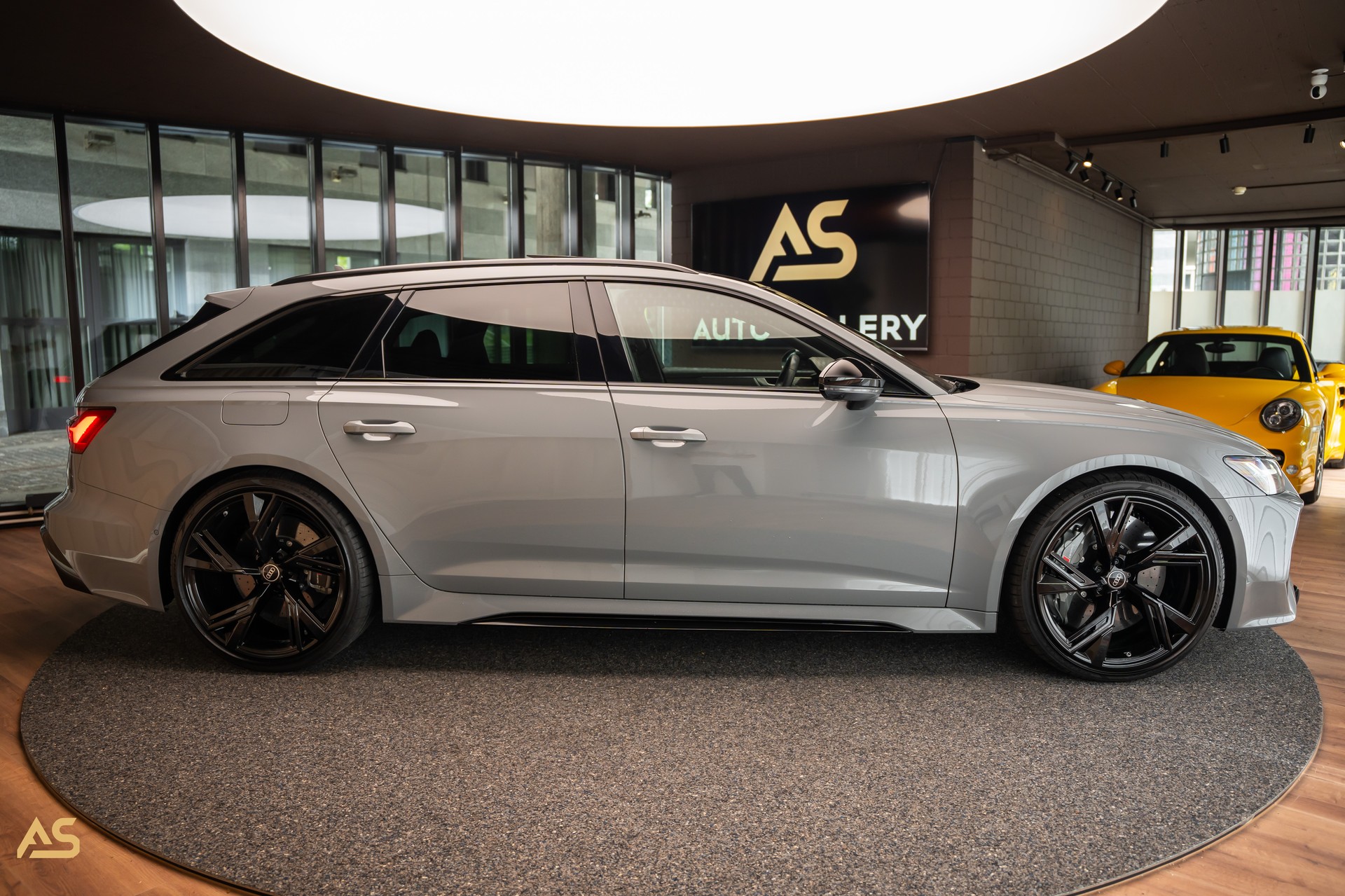 AUDI RS6 Avant 4.0 TFSI V8 Quattro *NARDO* KERAMIK | PANO | HEAD-UP | SOFT-CLOSE | WERKSGARANTIE | 305 km/h-image-7