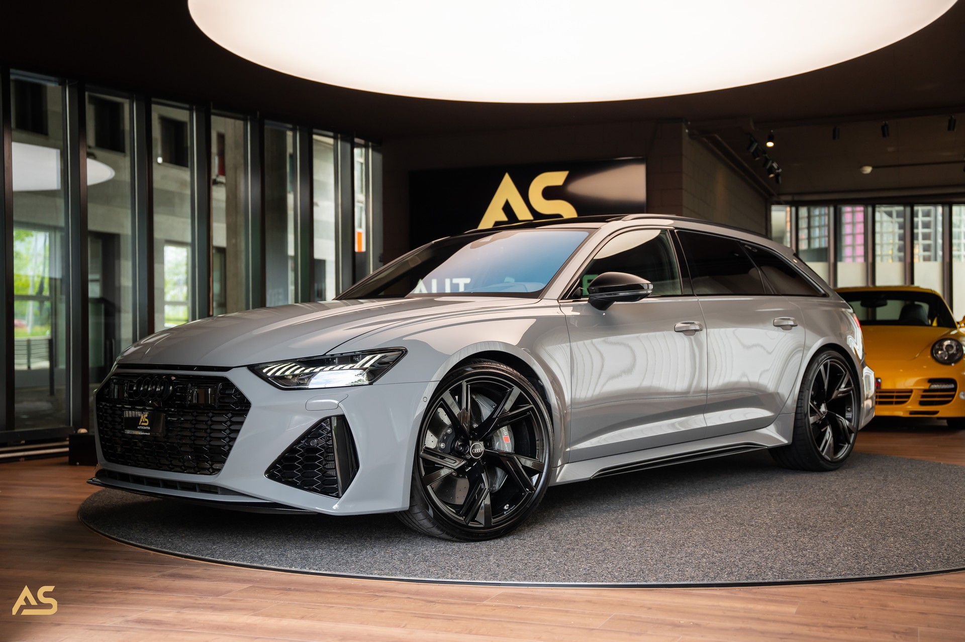 AUDI RS6 Avant 4.0 TFSI V8 Quattro *NARDO* KERAMIK | PANO | HEAD-UP | SOFT-CLOSE | WERKSGARANTIE | 305 km/h