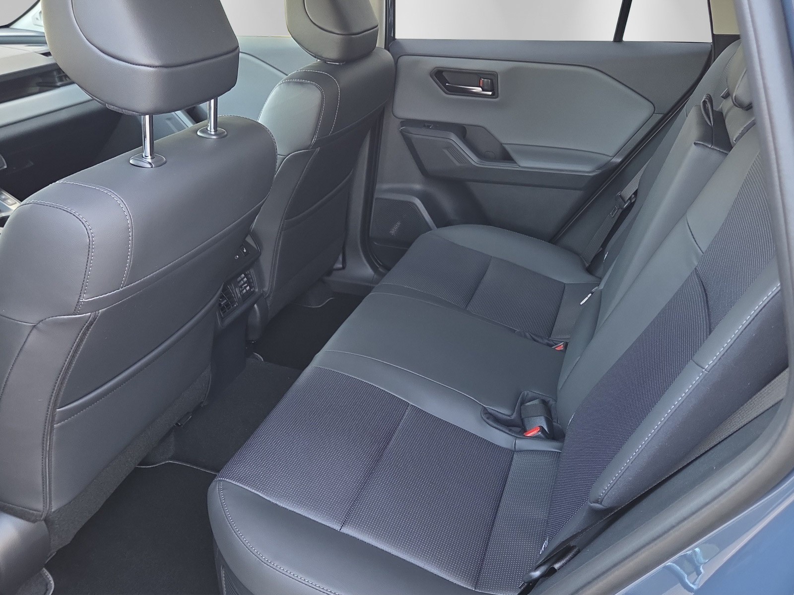 TOYOTA RAV-4 2.5 HSD Premium e-CVT AWD-image-10