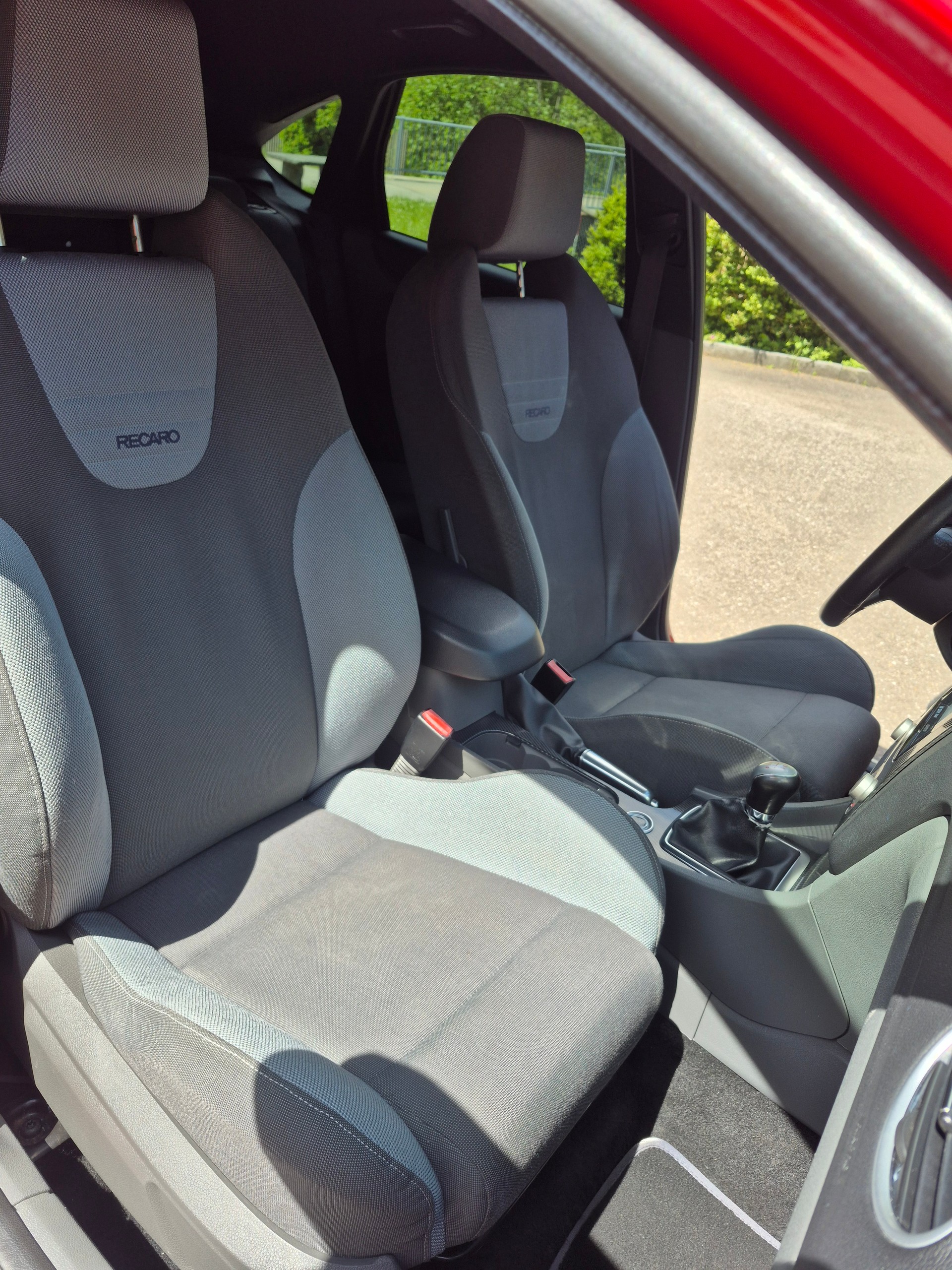 FORD 2.5i 20V ST-image-3