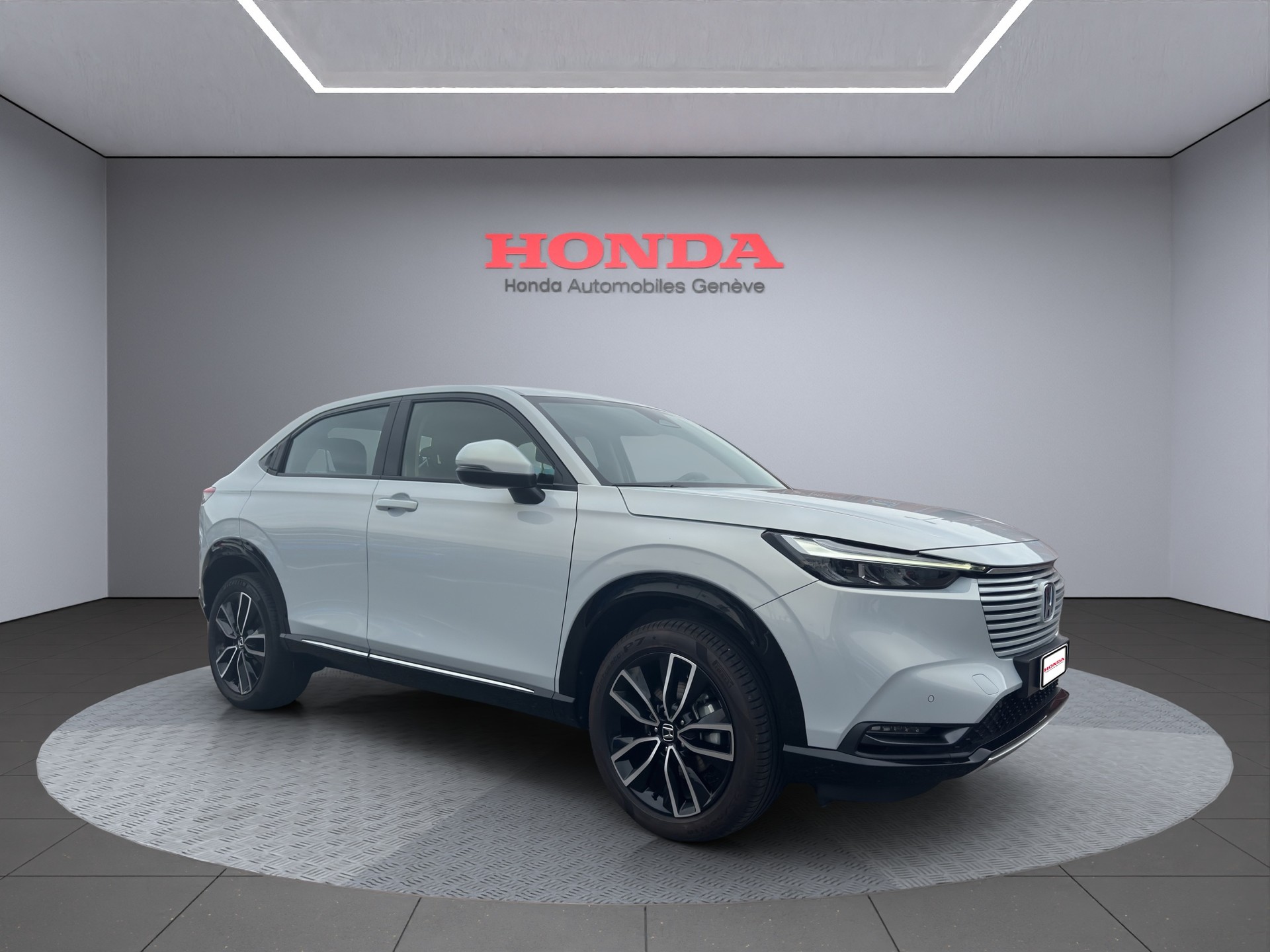 HONDA HR-V 1.5 i-MMD Advance-showroom-element-1