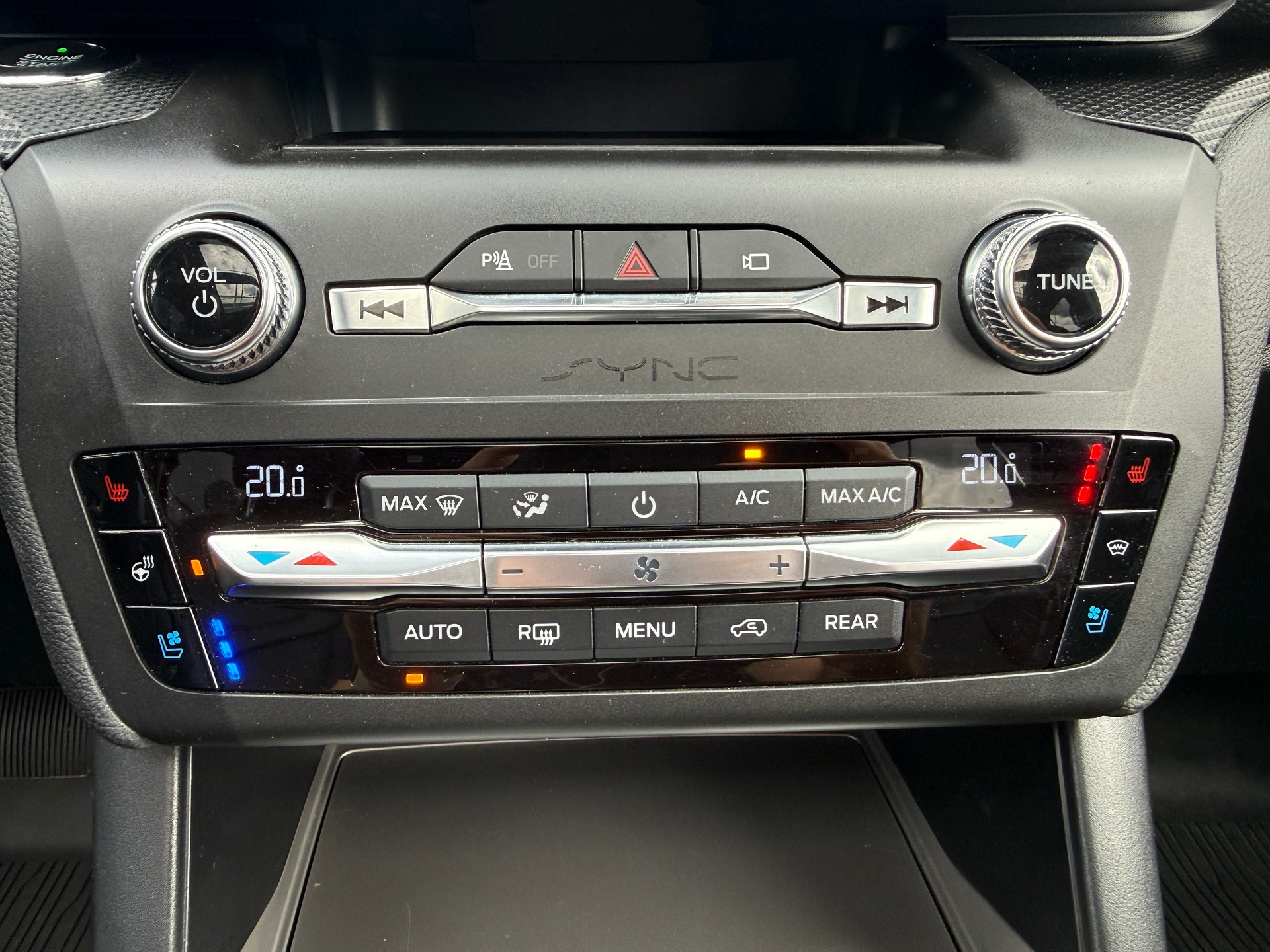 FORD Explorer 3.0 EcoB. Plug-in-Hybrid ST-Line 4WD Aut. ***7-SITZE***-image-27