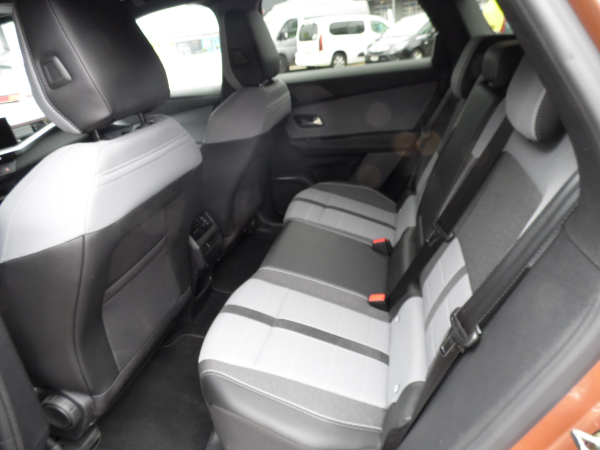 OPEL Grandland Elektro 73kWh GS-image-5