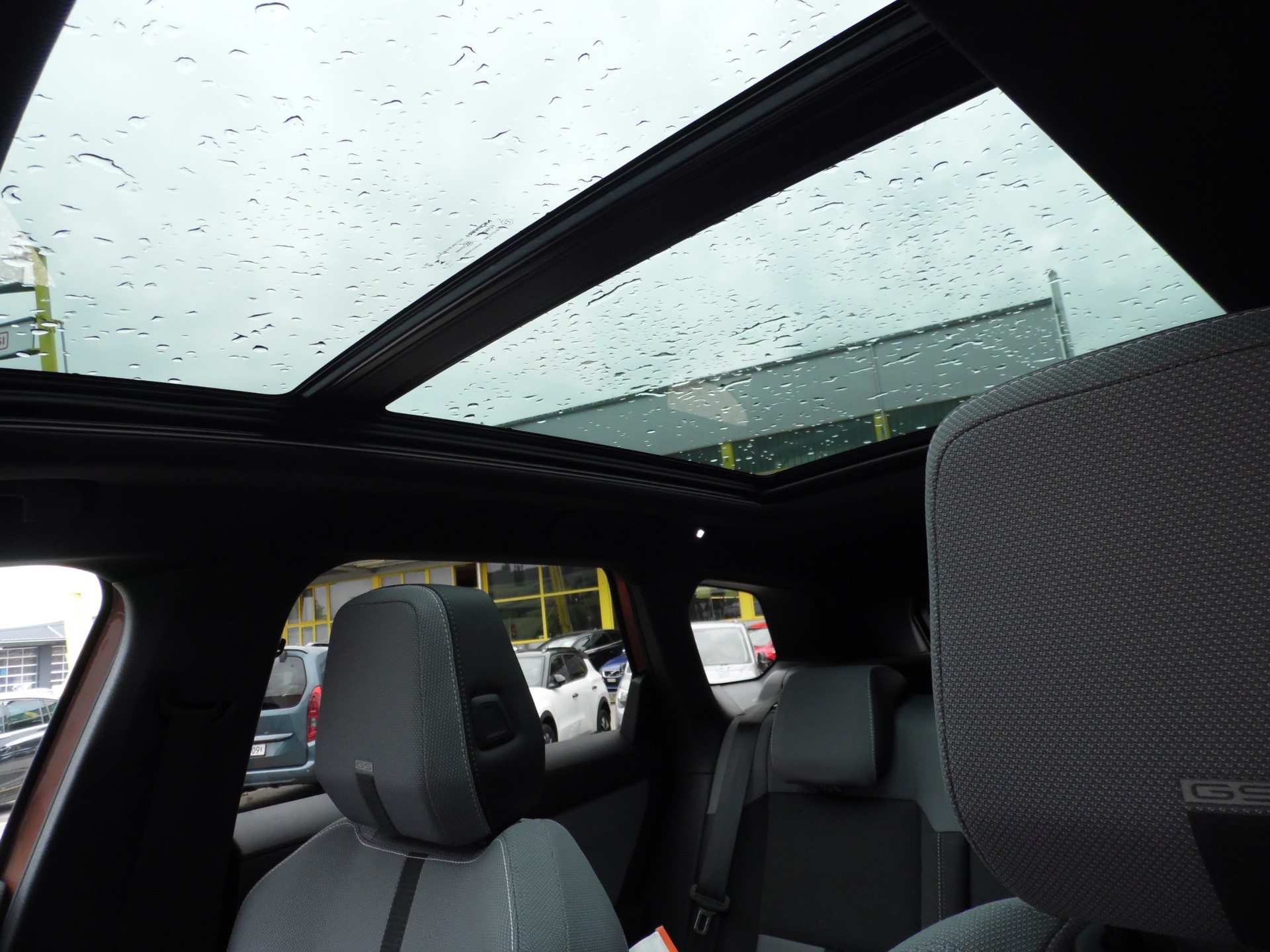 OPEL Grandland Elektro 73kWh GS-image-9