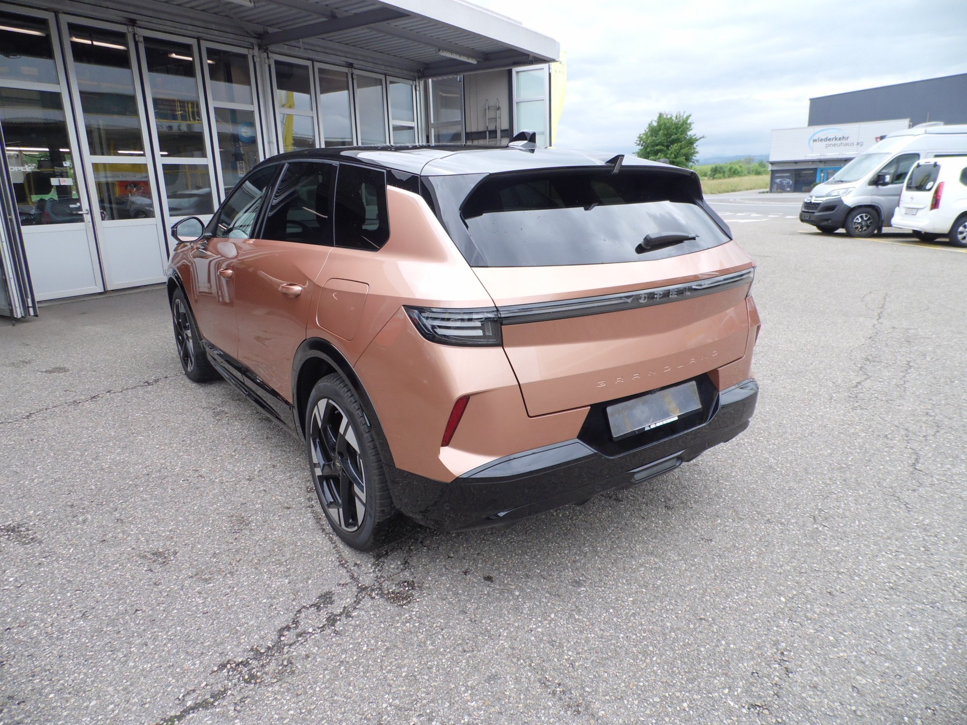 OPEL Grandland Elektro 73kWh GS-image-2