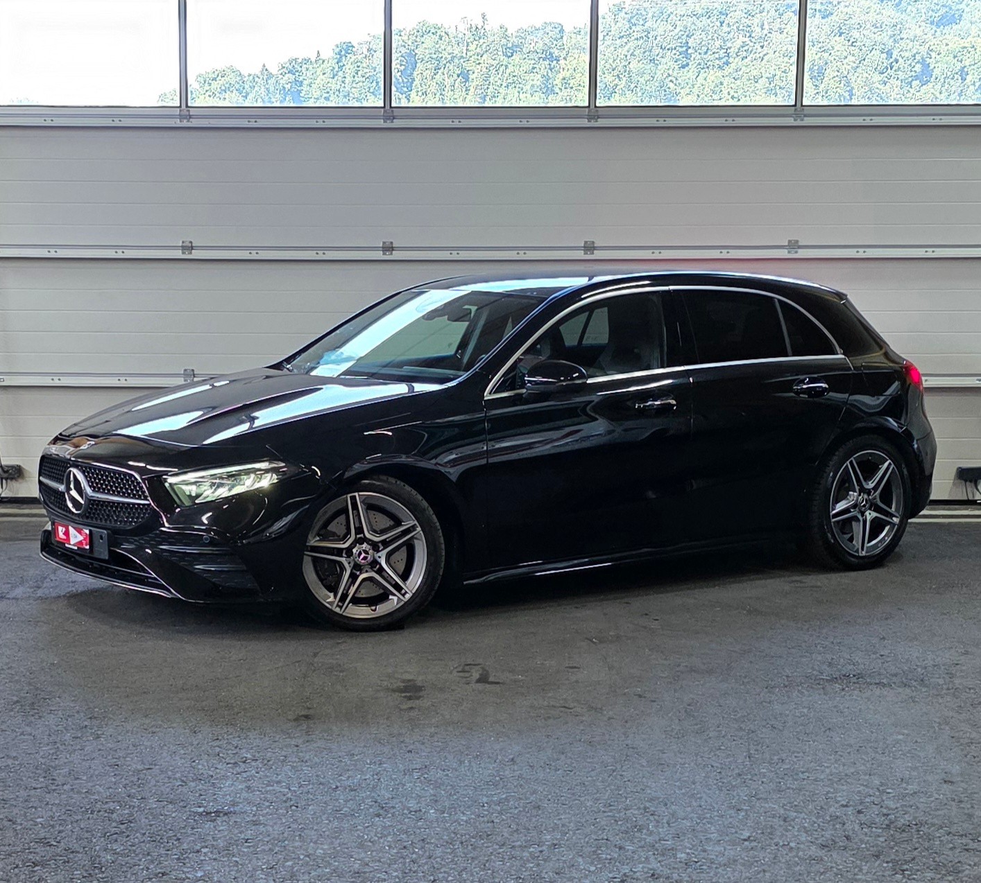 MERCEDES-BENZ A 250 4Matic AMG Line 4Matic 7G-DCT *ACC*LaneAssist*Rückfahrkamera*Ambientebeleuchtung*Navi*El. Sitze*Sitzheizung*