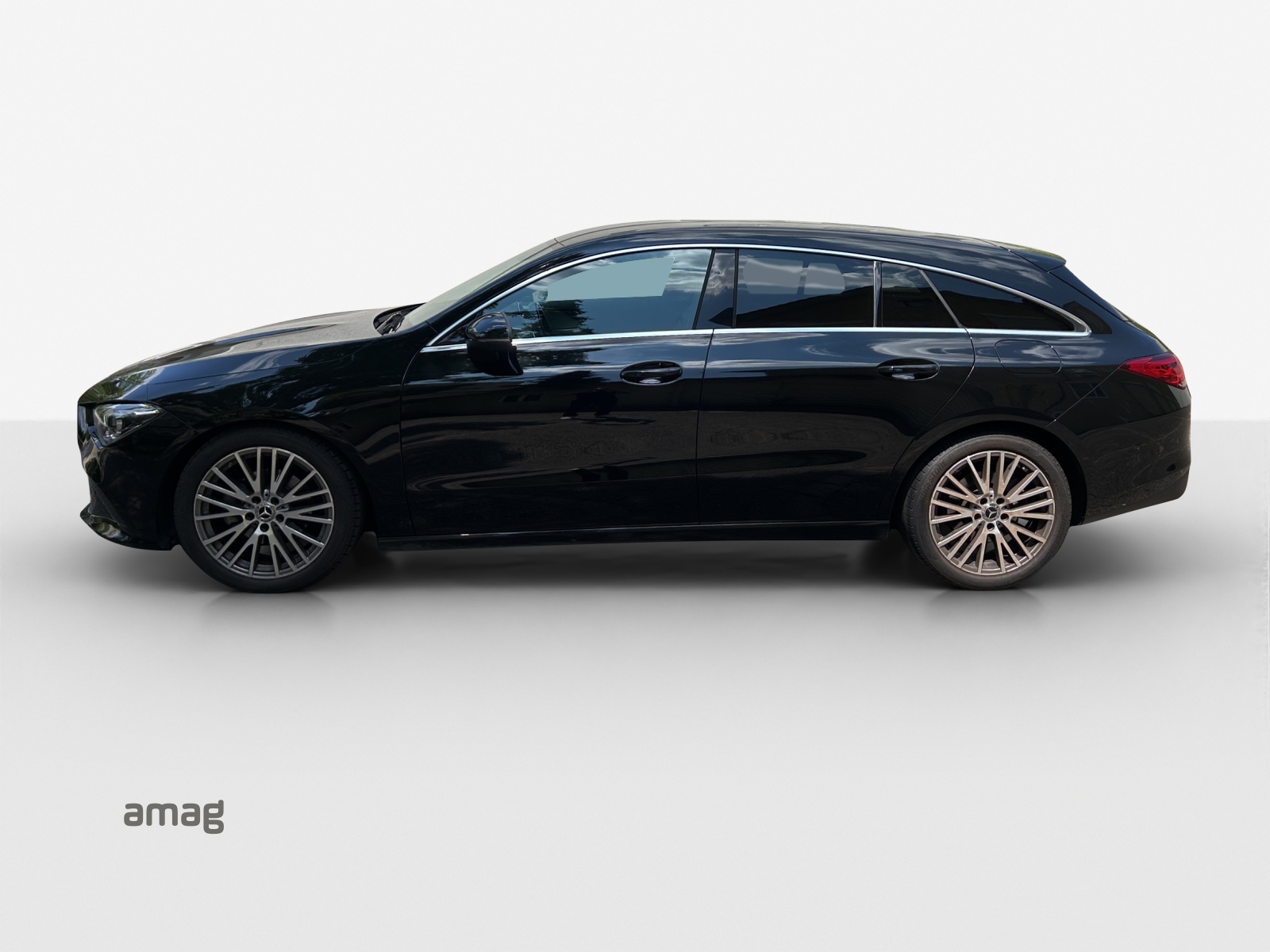 MERCEDES-BENZ CLA Shooting Brake 180 7G-DCT Progressive-image-1