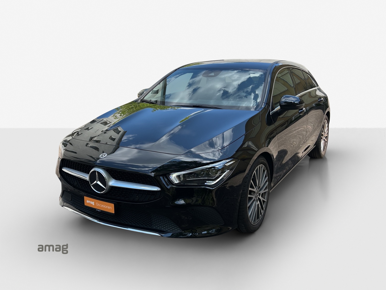 MERCEDES-BENZ CLA Shooting Brake 180 7G-DCT Progressive-image-0