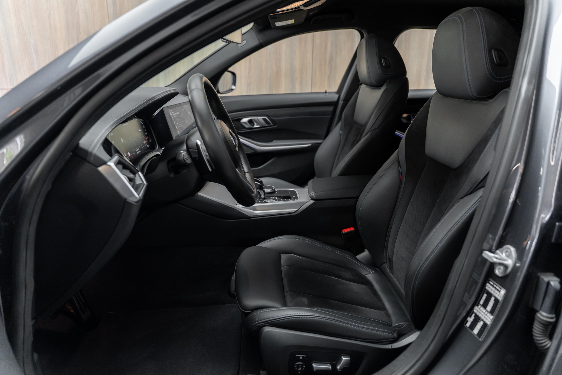 BMW M340i xDriveTouring Steptronic M Sport-image-4