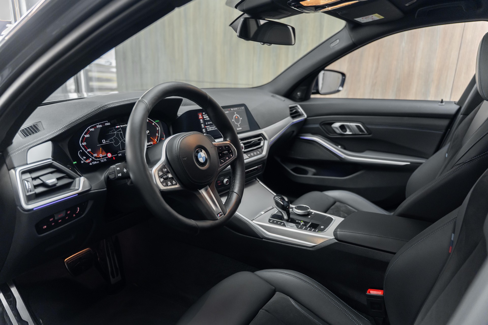 BMW M340i xDriveTouring Steptronic M Sport-showroom-element-3