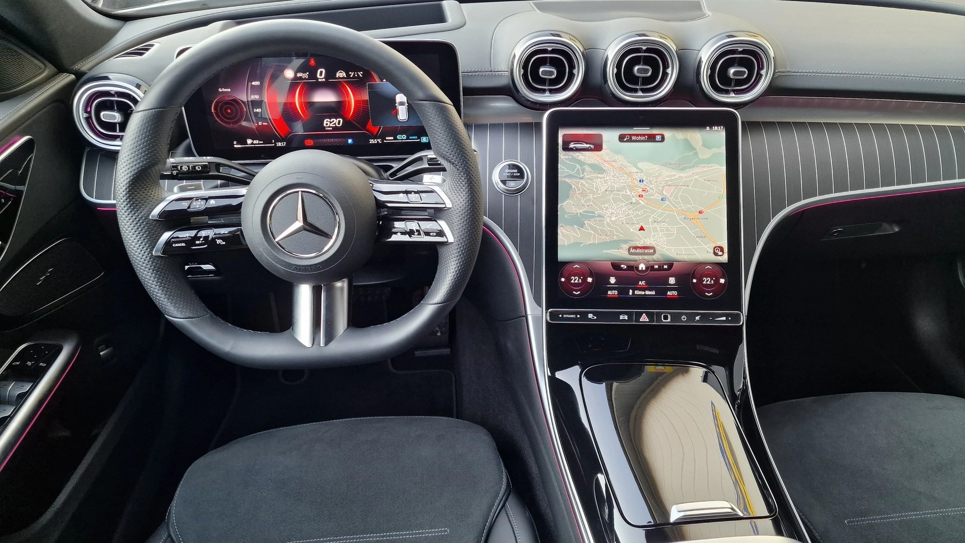MERCEDES-BENZ C 300 T 4Matic AMG Line-image-10