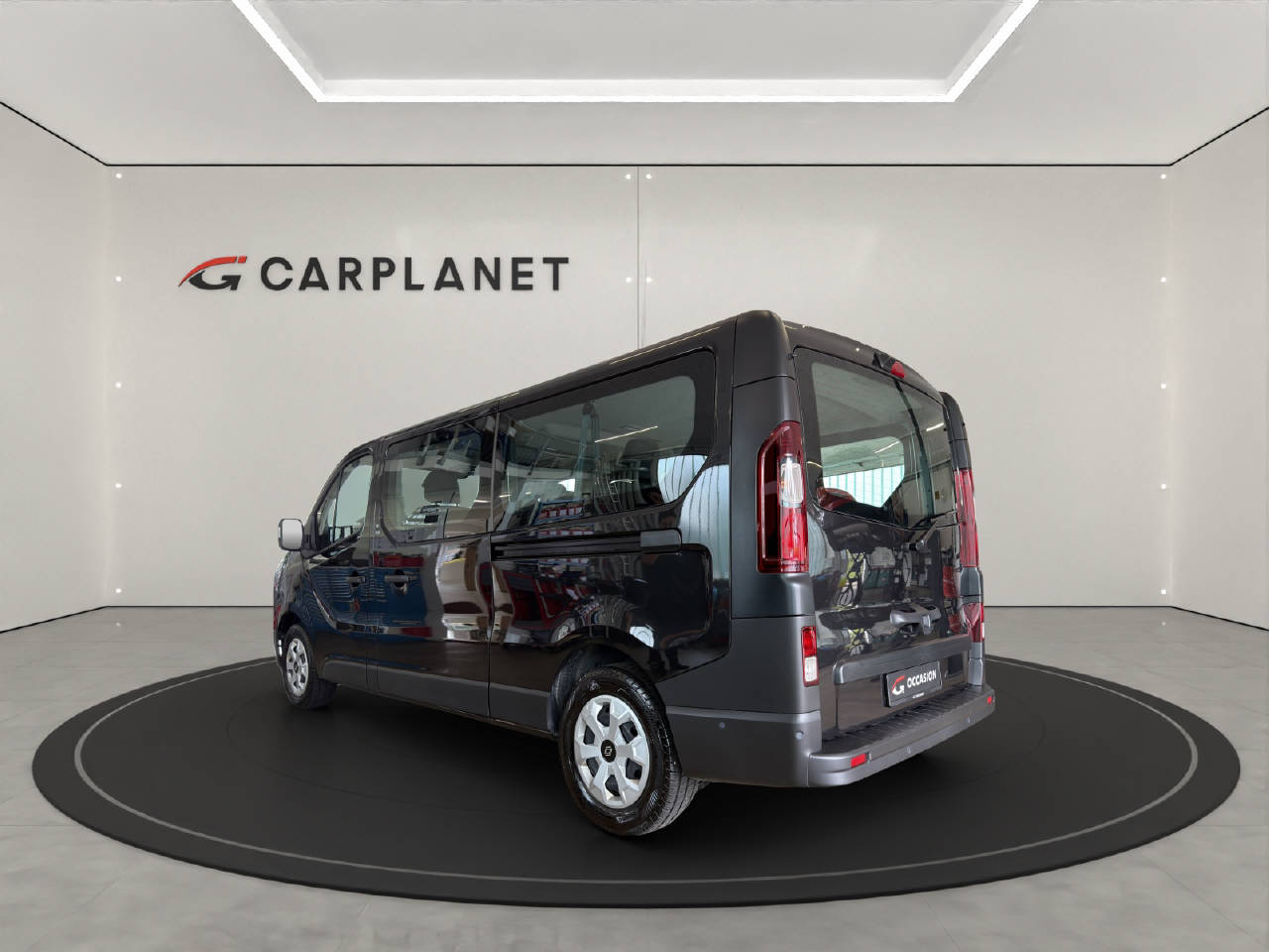 RENAULT Trafic Grand Passenger 2.0 dCi Blue 150 evolution-showroom-element-3