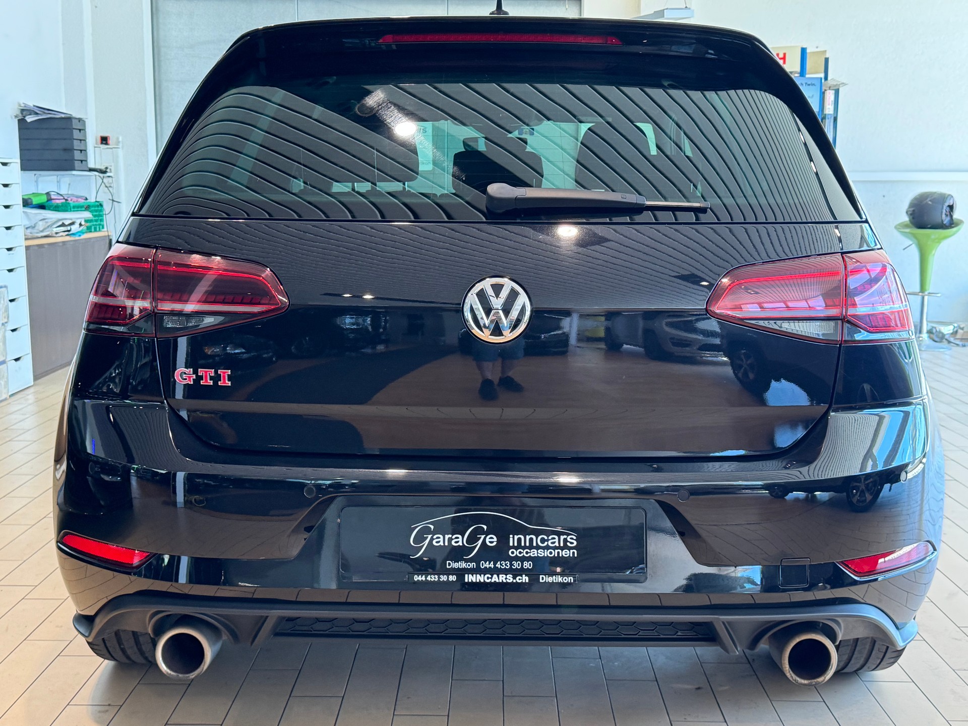 VW Golf 2.0 TSI GTI Performance DSG-image-3