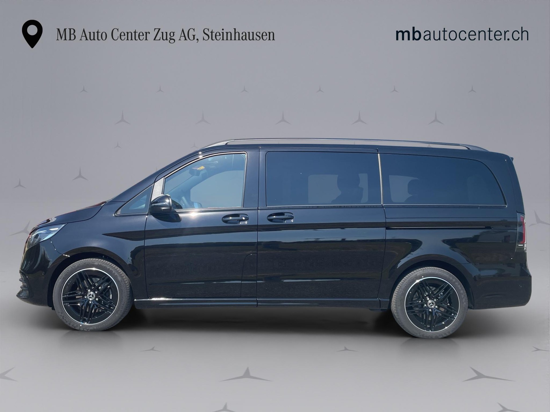 MERCEDES-BENZ V 300 d Swiss Ed. lang 4matic Van-showroom-element-2