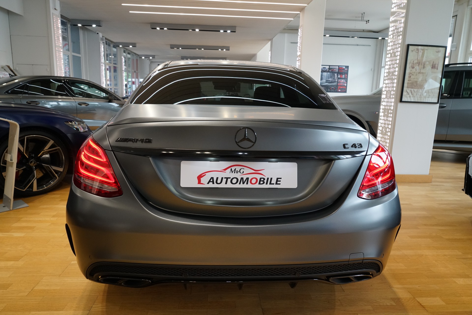 MERCEDES-BENZ C 43 AMG 4Matic 9G-Tronic-image-5