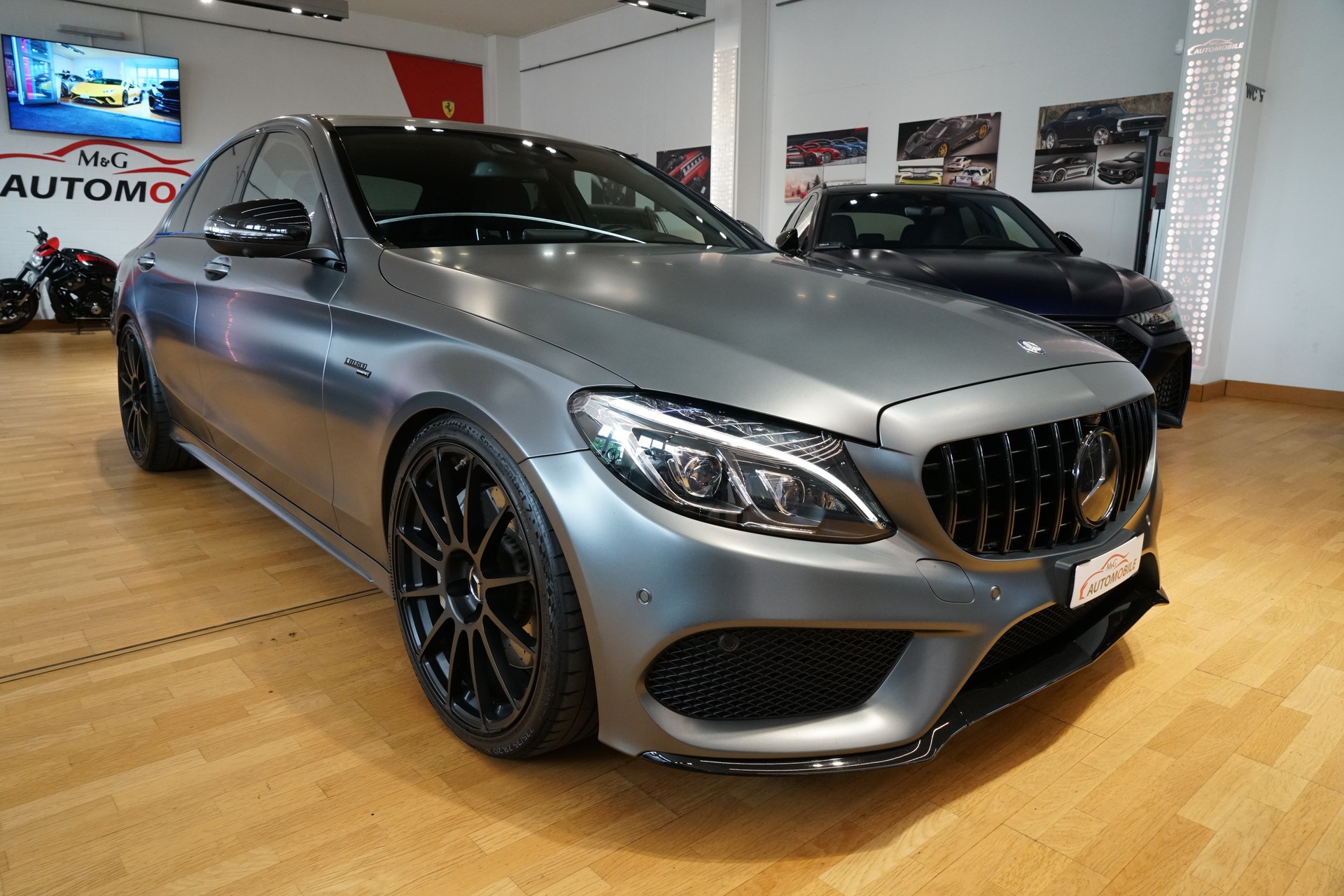 MERCEDES-BENZ C 43 AMG 4Matic 9G-Tronic-showroom-element-2
