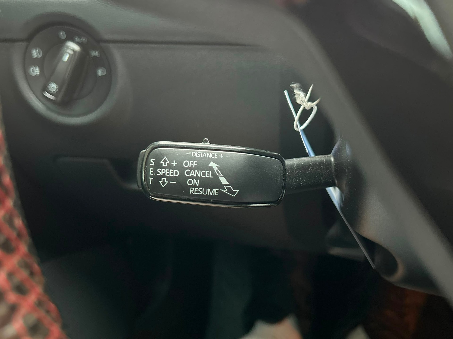 SKODA Octavia Combi 2.0 TSI RS DSG-image-9