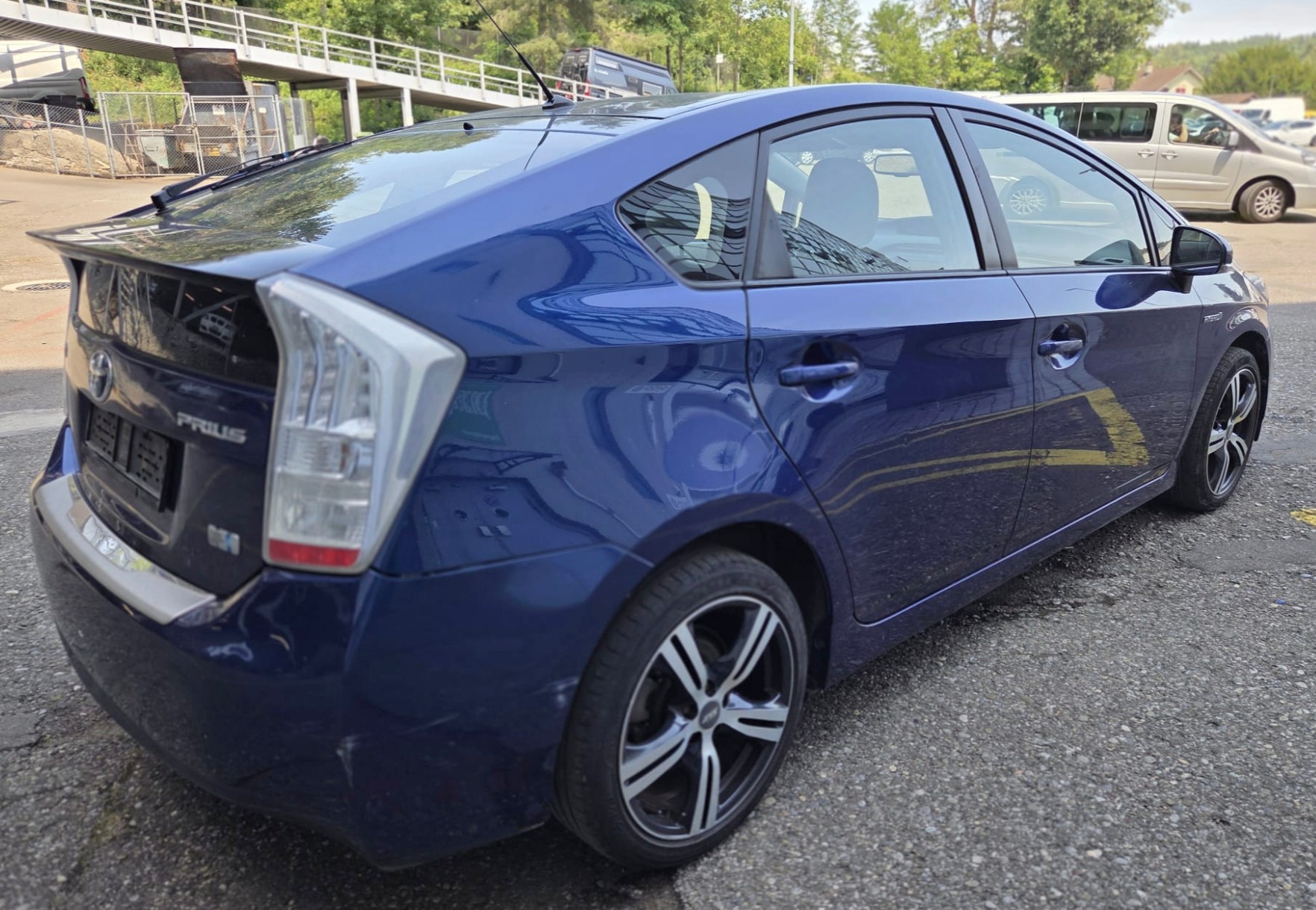 TOYOTA Prius 1.8 16V HSD Sol Premium-image-3