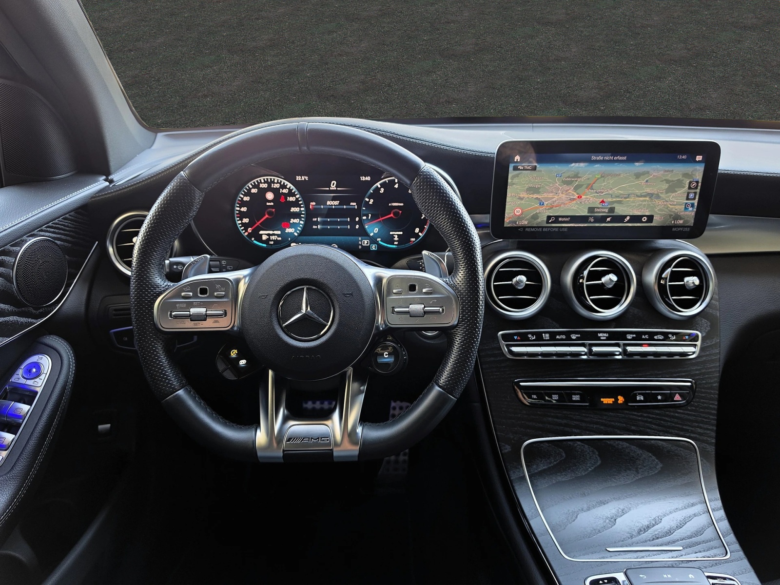 MERCEDES-BENZ GLC 43 AMG 4 Matic / Top Ausstattung-image-8