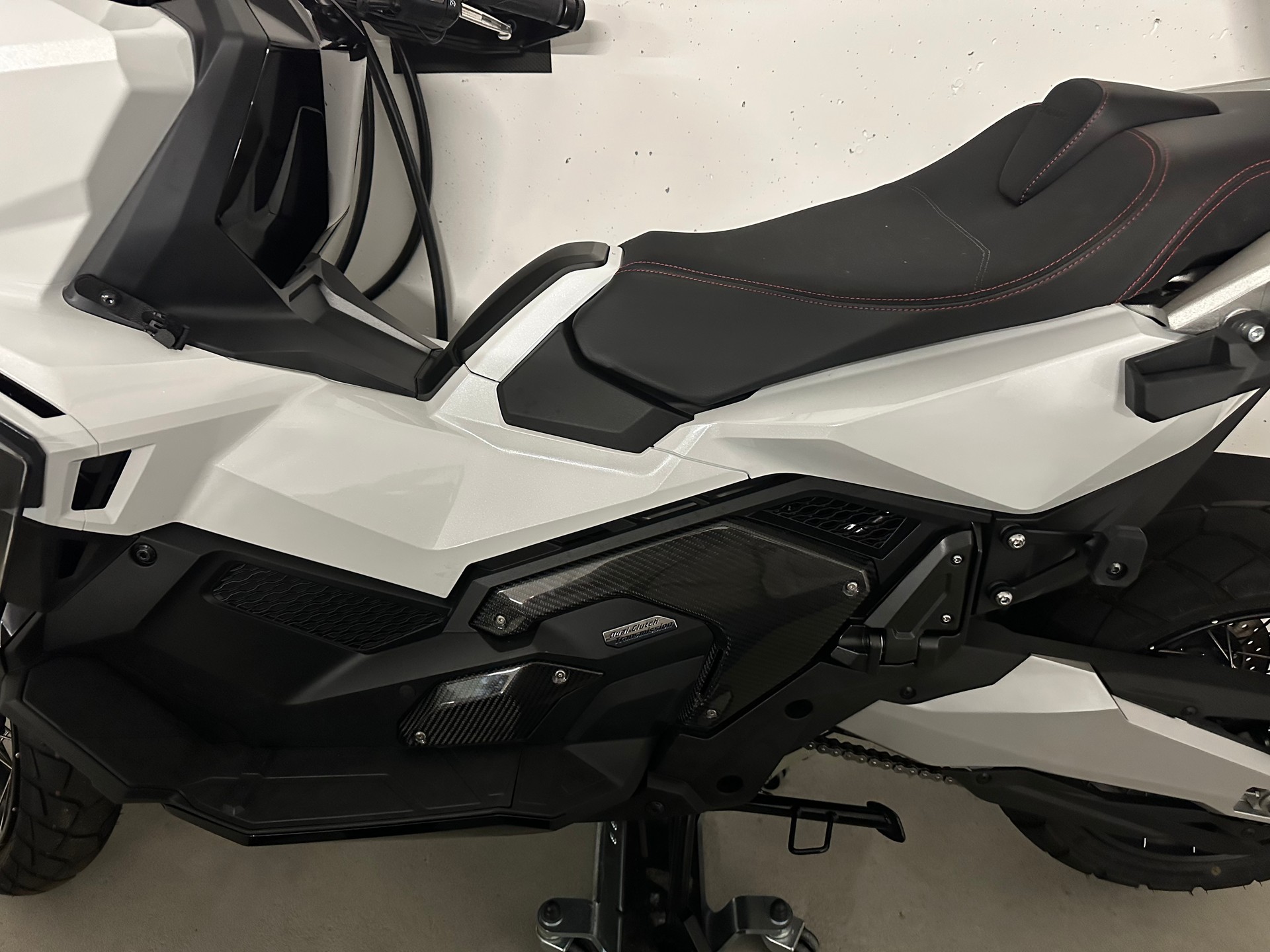 HONDA X-ADV 750-image-2