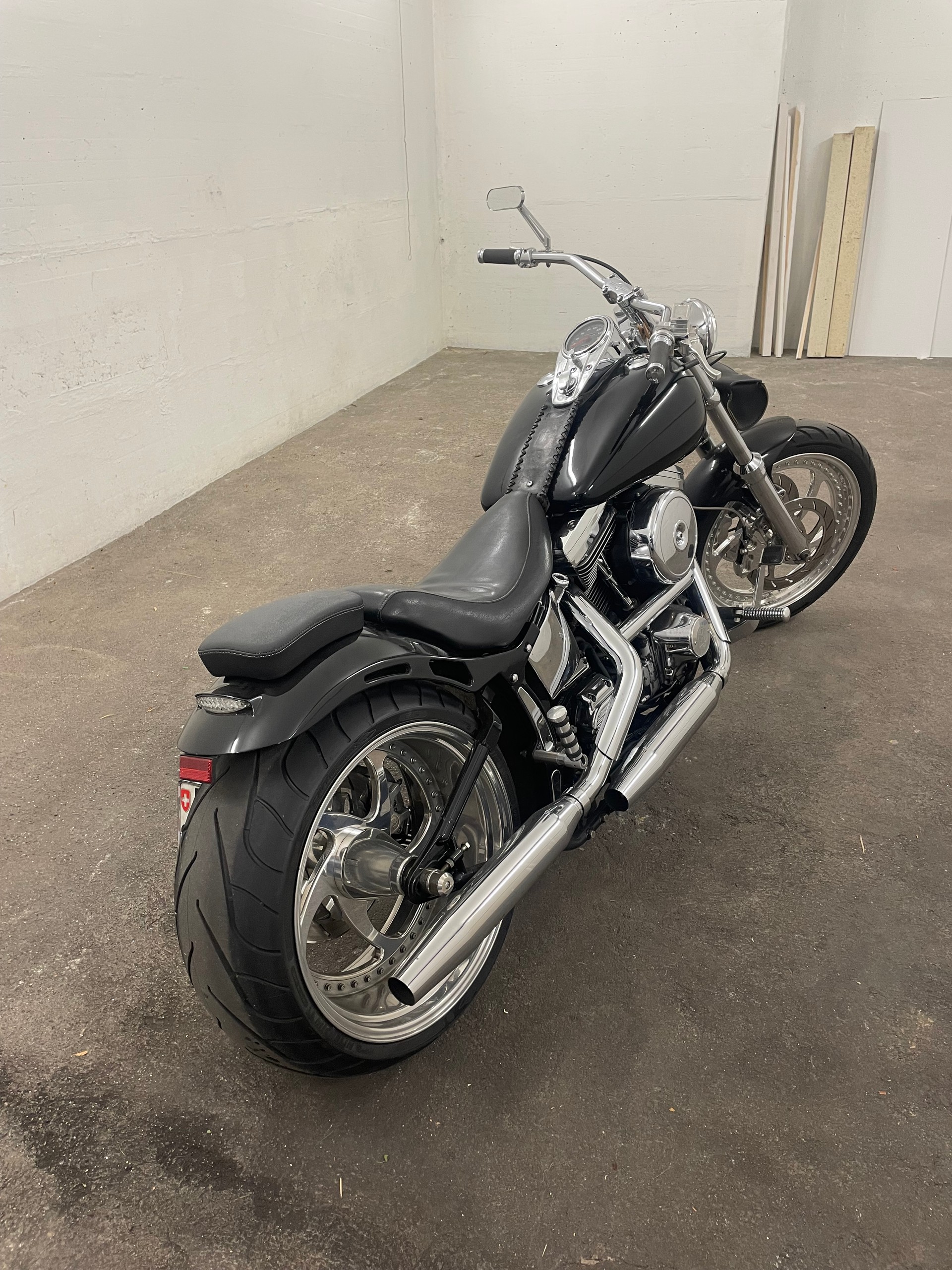 HARLEY-DAVIDSON FXSTC Softail Custom-image-0