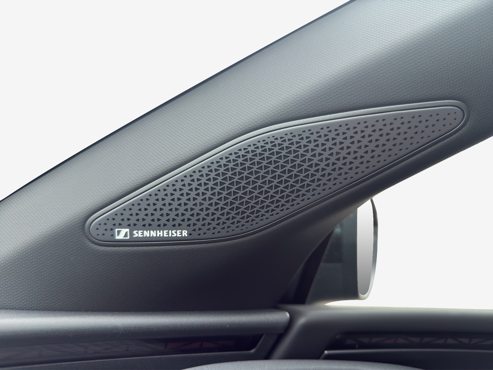 CUPRA Raval 52 kWh Dynamic+ Launch Edition-image-13