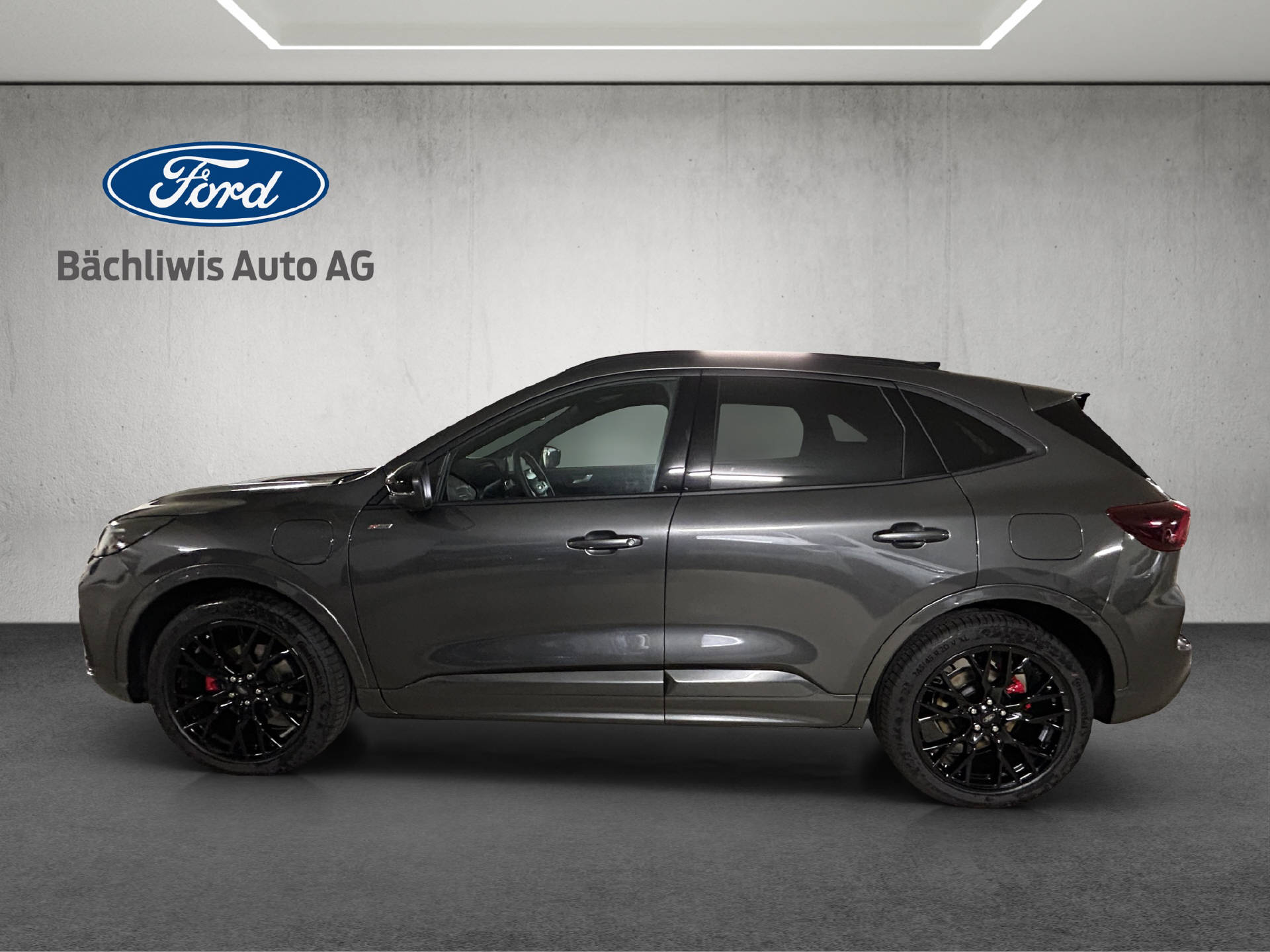 FORD Kuga 2.5 Plug-in Hybrid ST-Line X-showroom-element-1