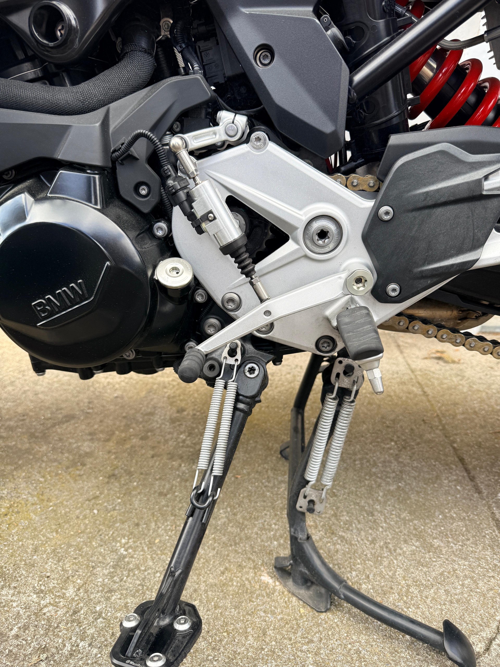 BMW F 900 XR ABS-image-4