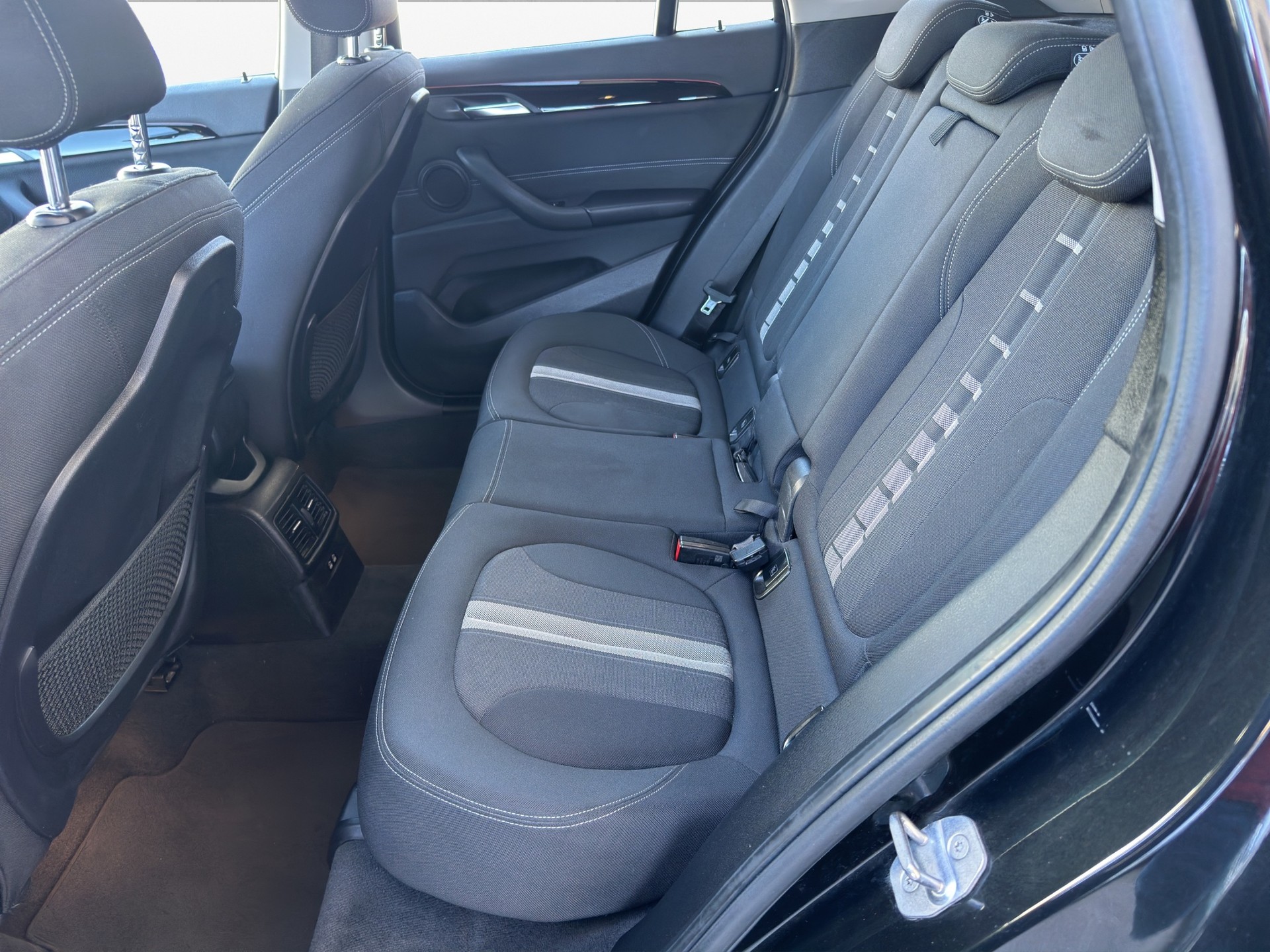 BMW X1 xDrive 18d xLine Steptronic-image-13