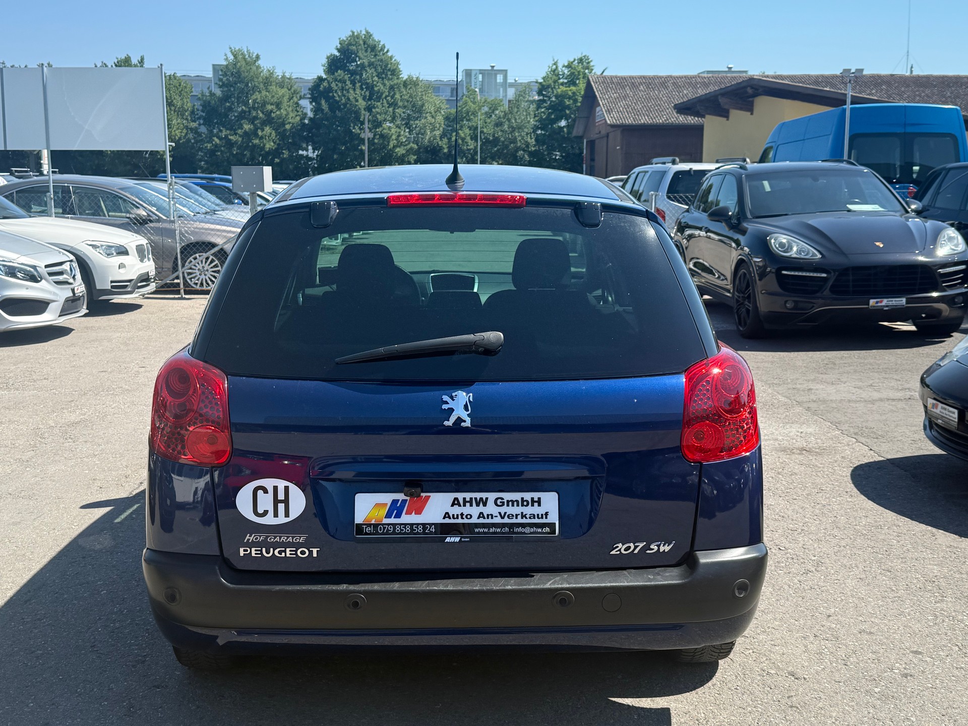 PEUGEOT 207 SW 1.6 16V Sport Automatic / Frisch ab MFK & Service / Rückfahrkamera / Klima / PDC / Tempomat / Panoramadach-image-4