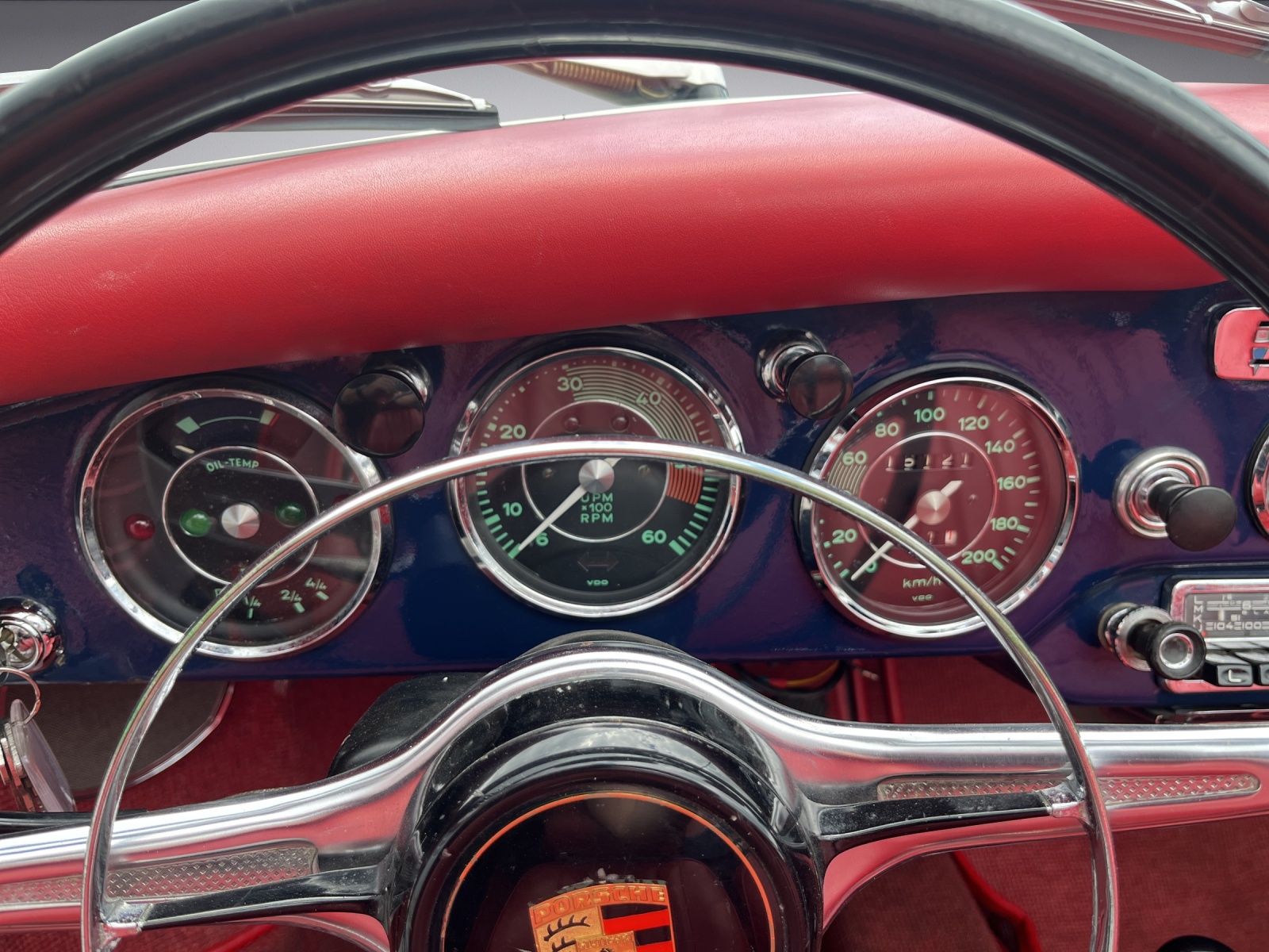 PORSCHE 356 B / T6 Cabriolet-image-13