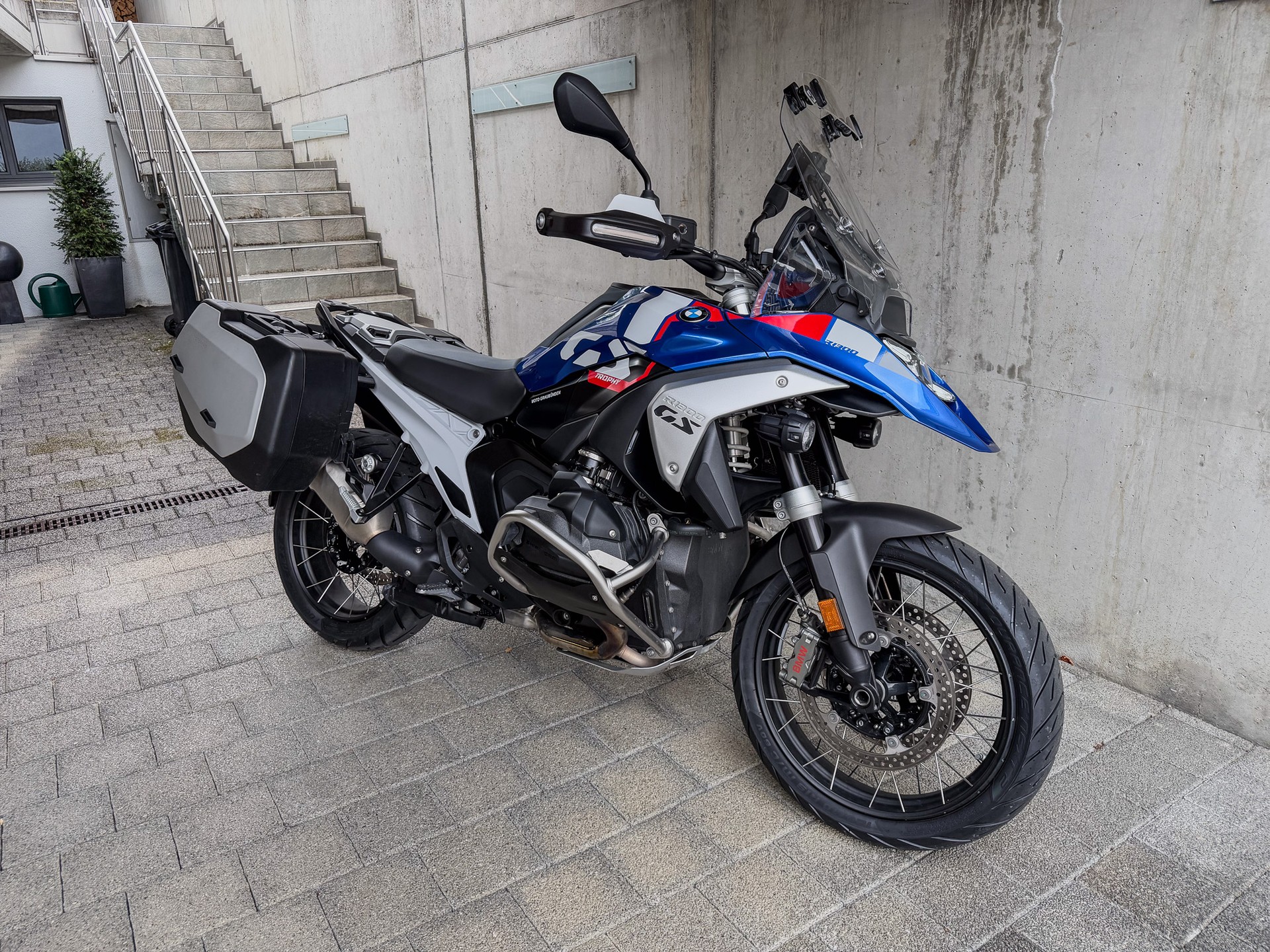 BMW R 1300 GS-image-8
